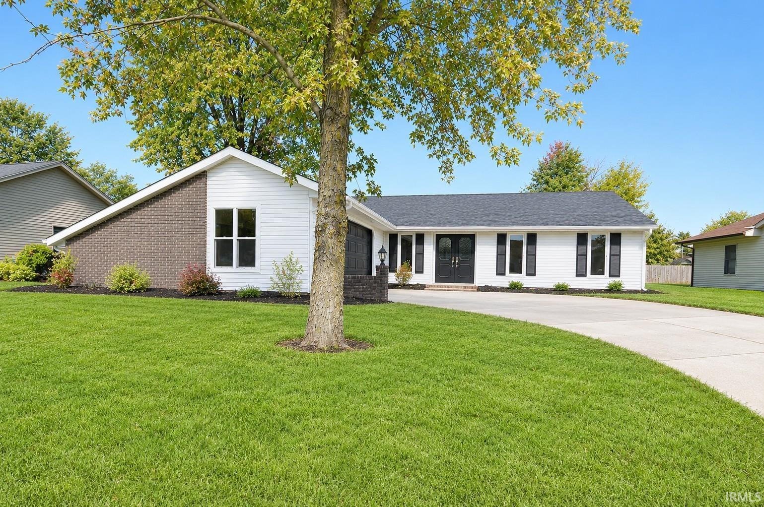 22109 Ash Street Property Photo 1
