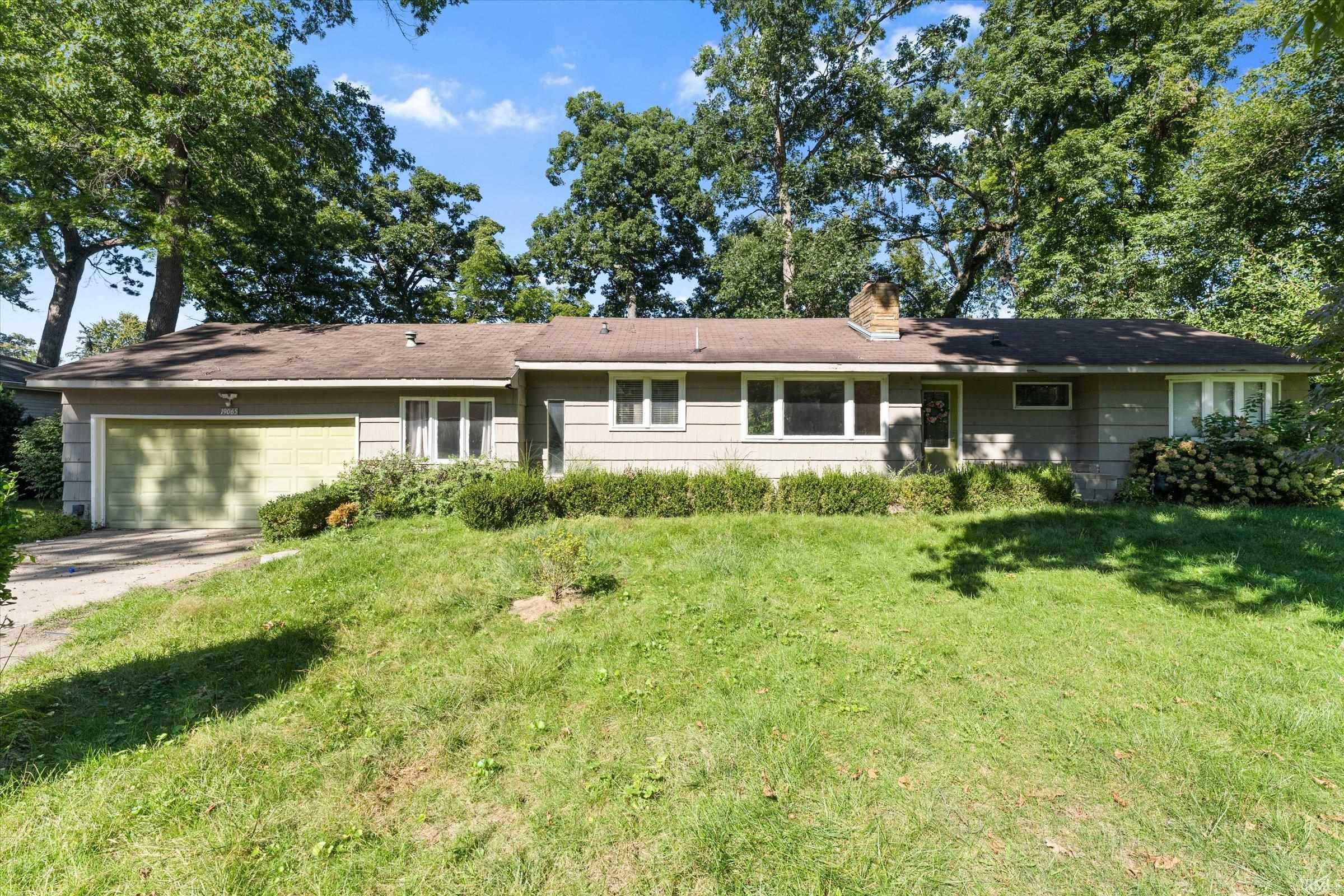 19065 Oakmont North Drive