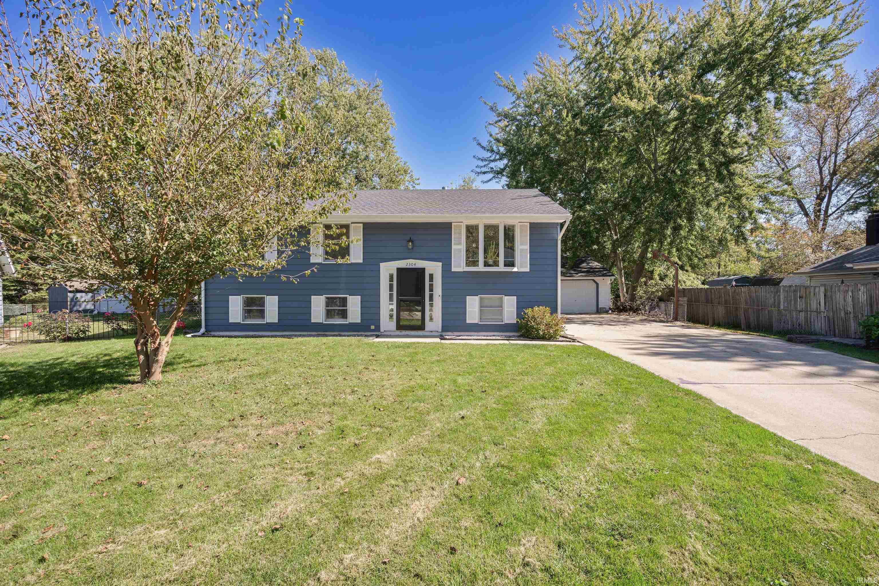 2304 Renior Court Property Photo 1