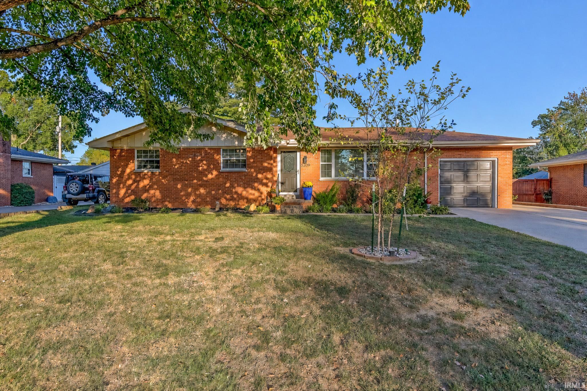 5209 Cunningham Drive Property Photo 1