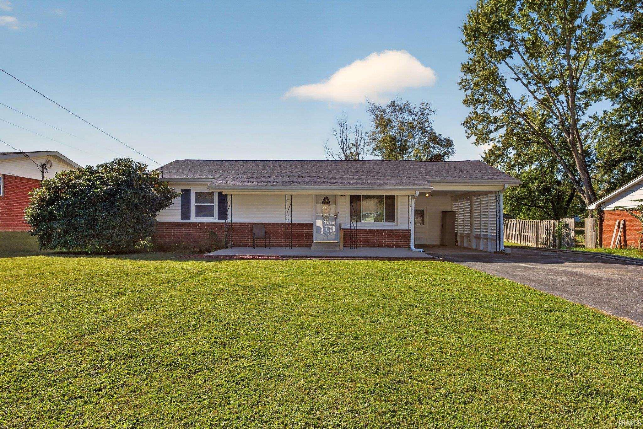 6021 W Merry Way Lane Property Photo 1