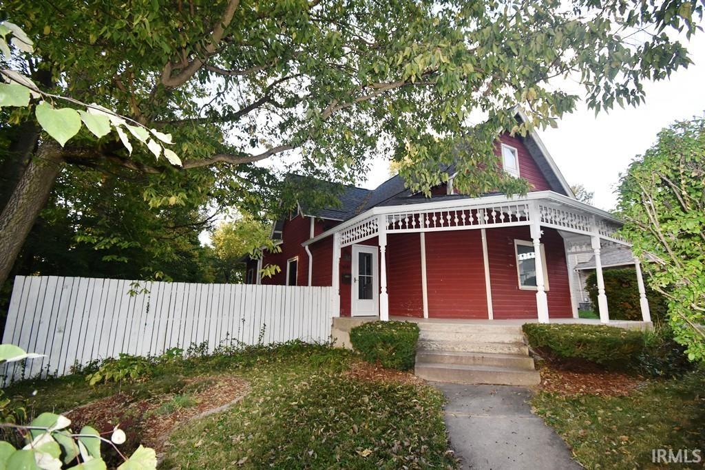 300 E Armstrong Street Property Photo 1