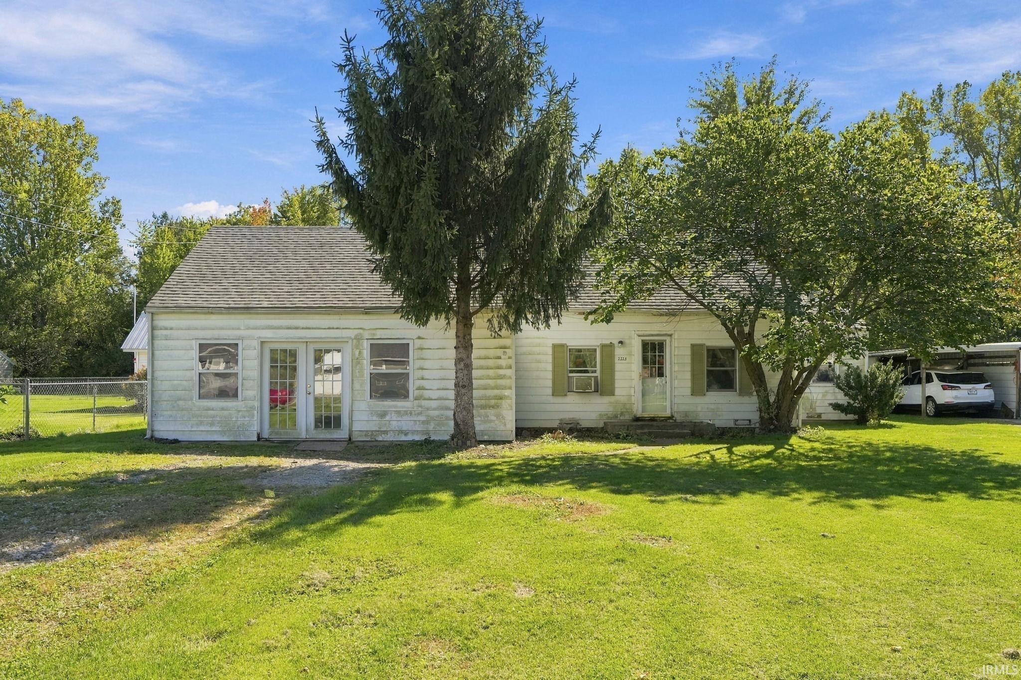 2223 Meyers Drive Property Photo 1