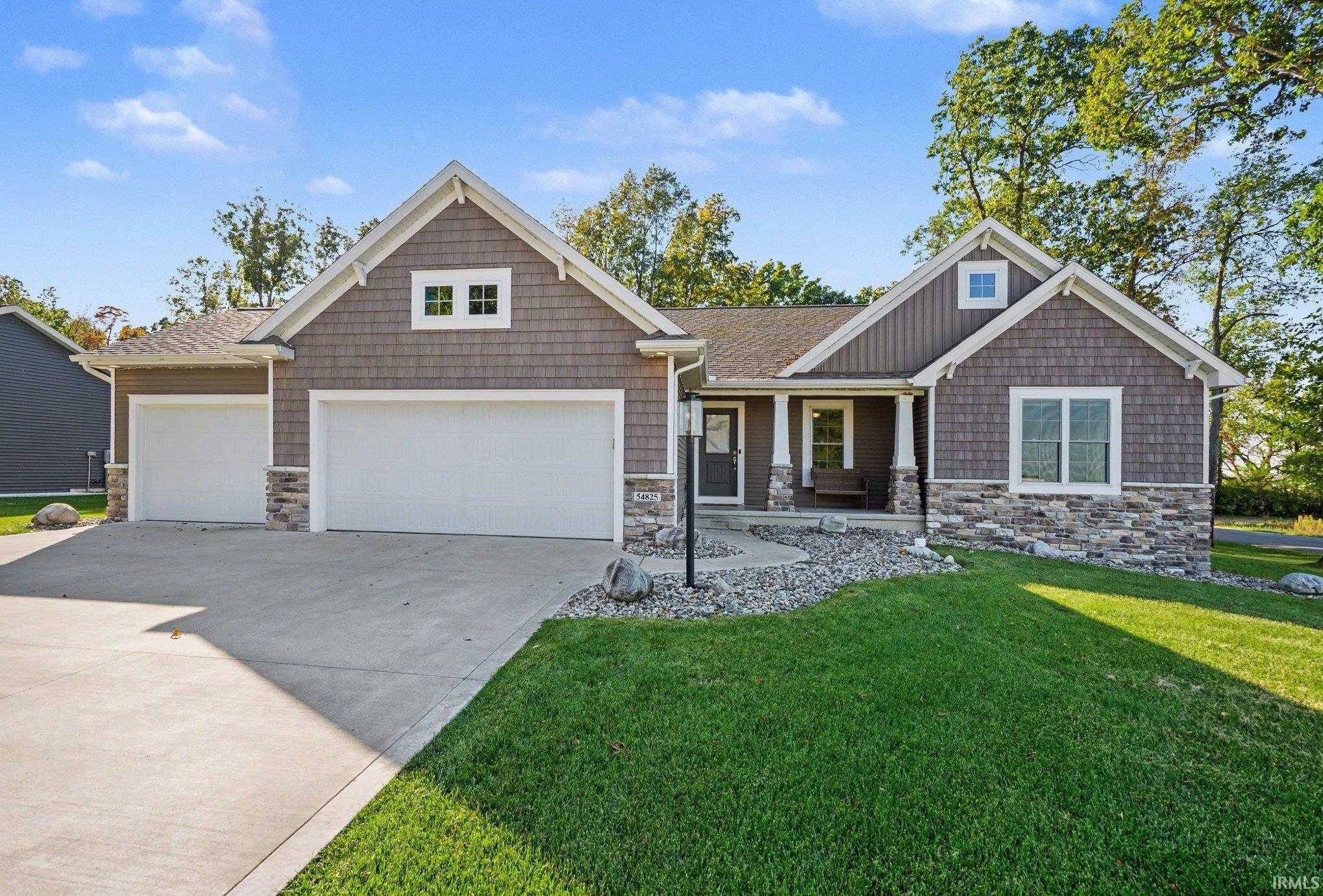 54825 Black Oak Court Property Photo 1