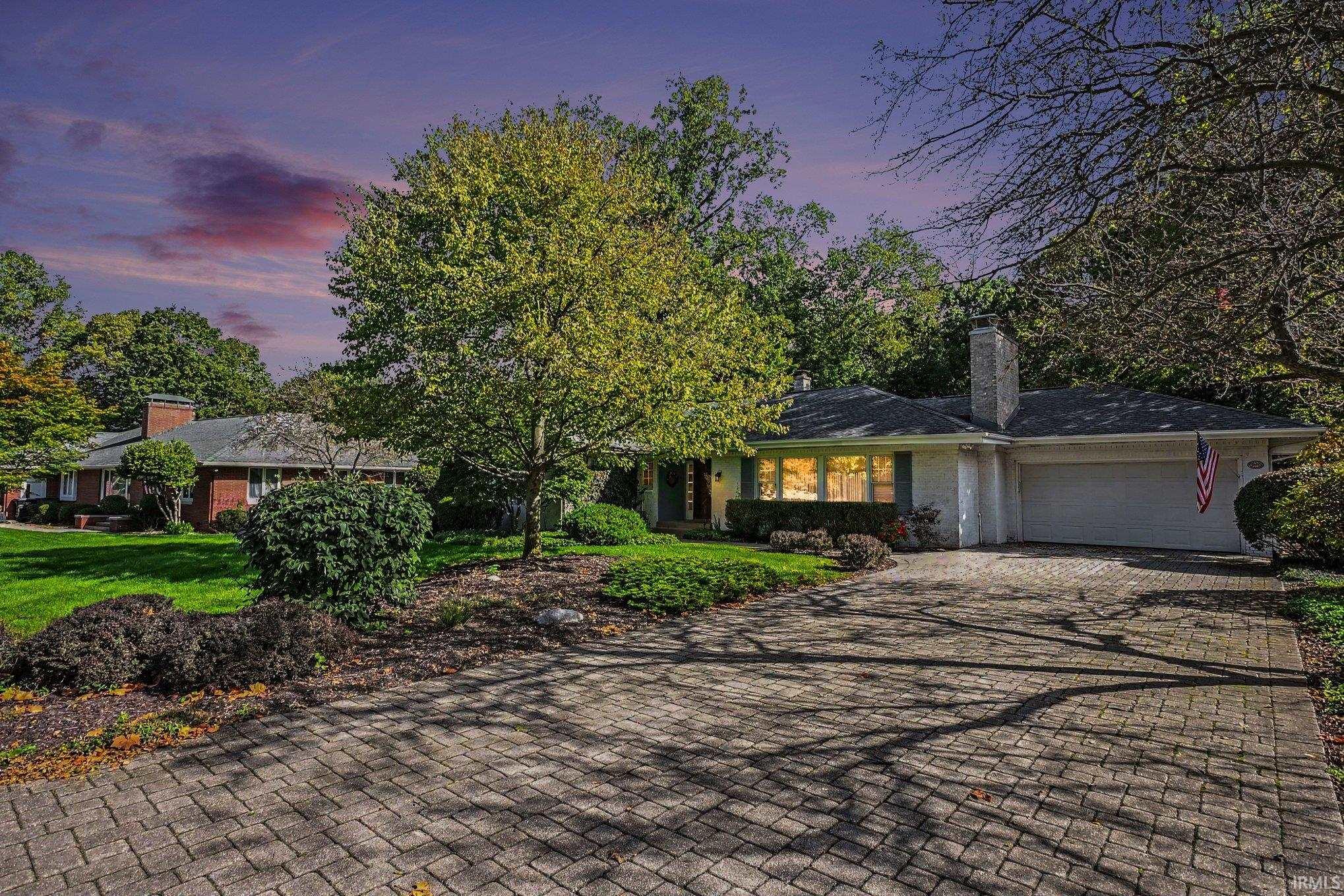58590 Summit Ridge Road Property Photo 1