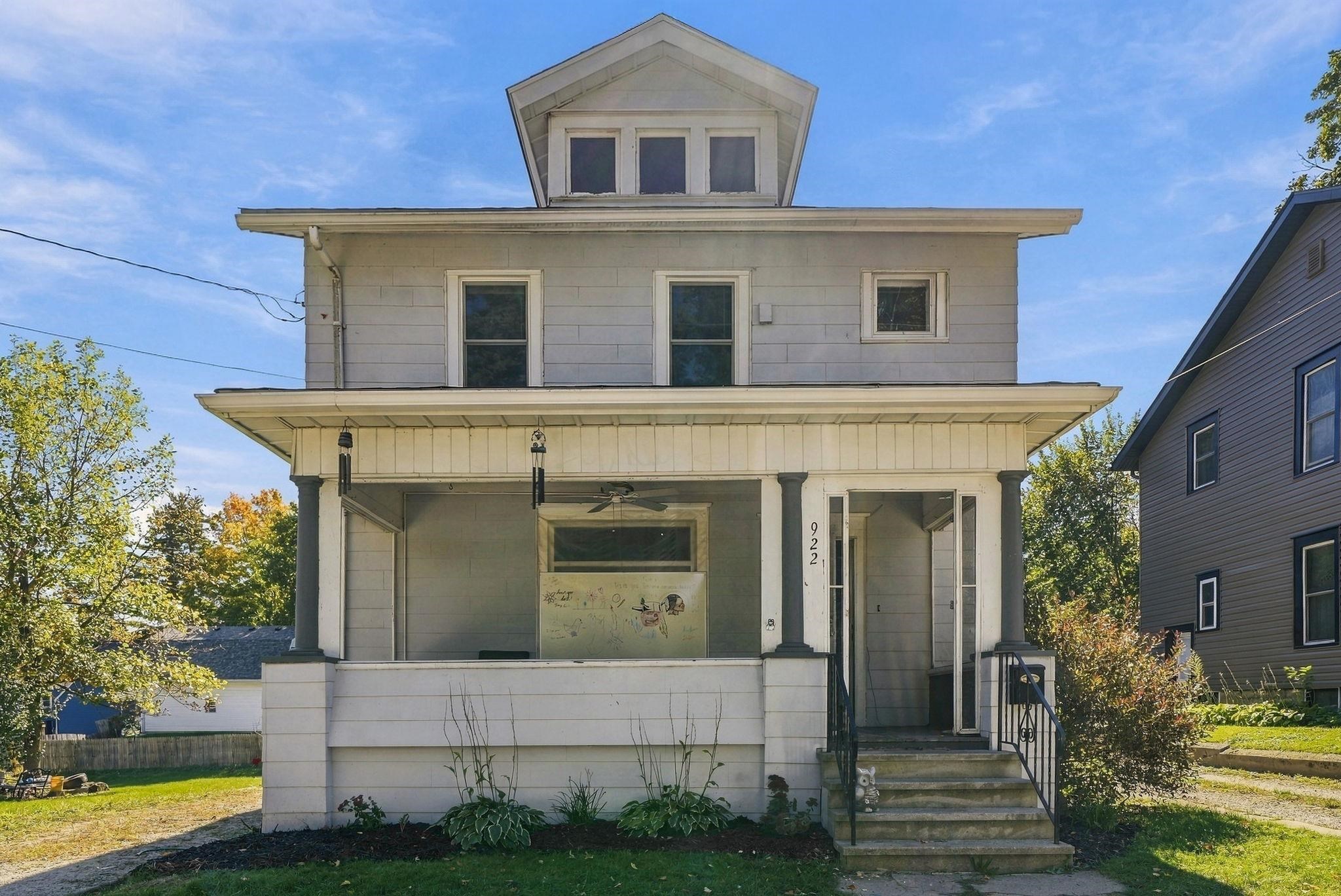 922 Moyer Street Property Photo 1