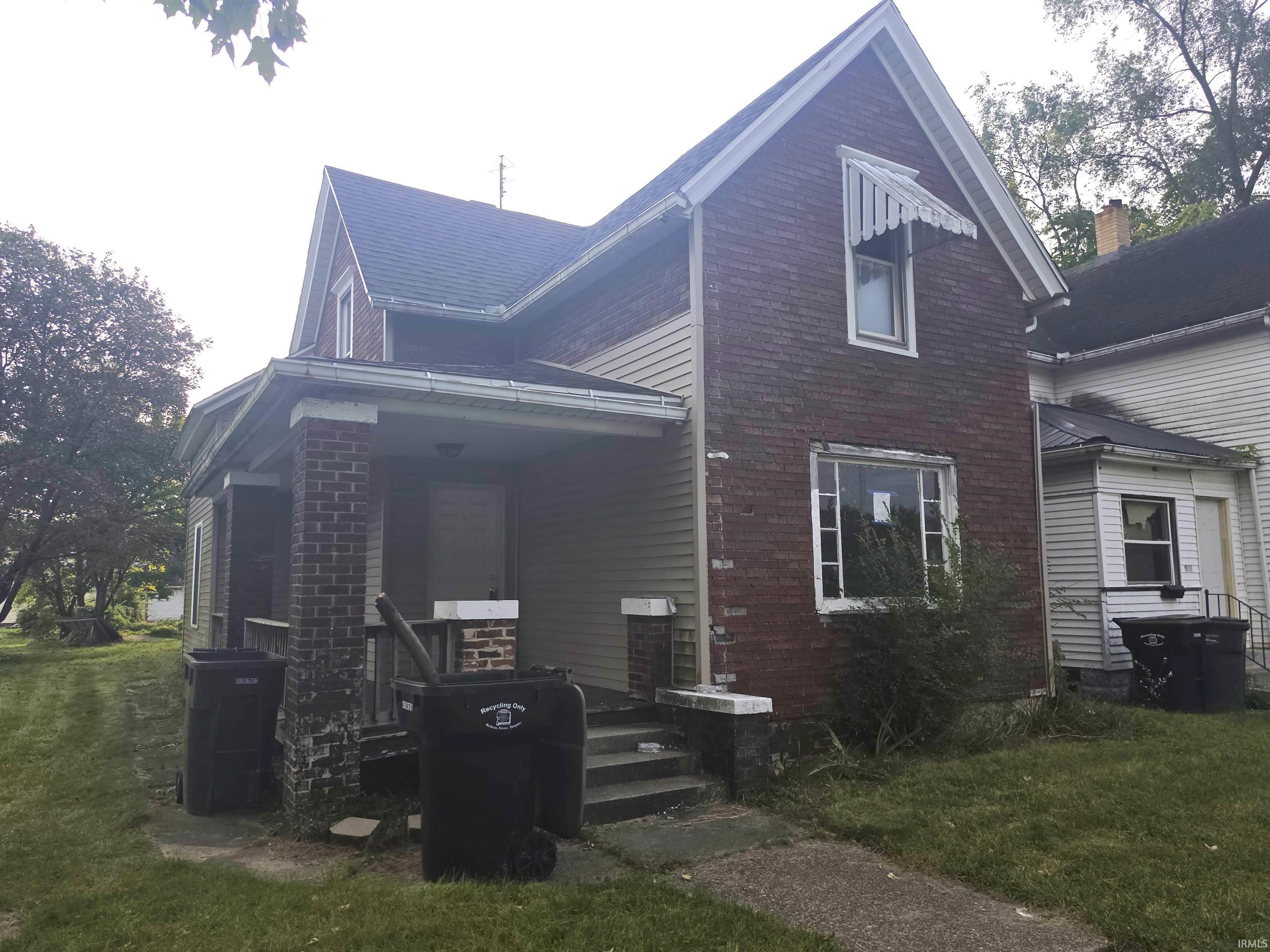 518 Johnson Street Property Photo 1