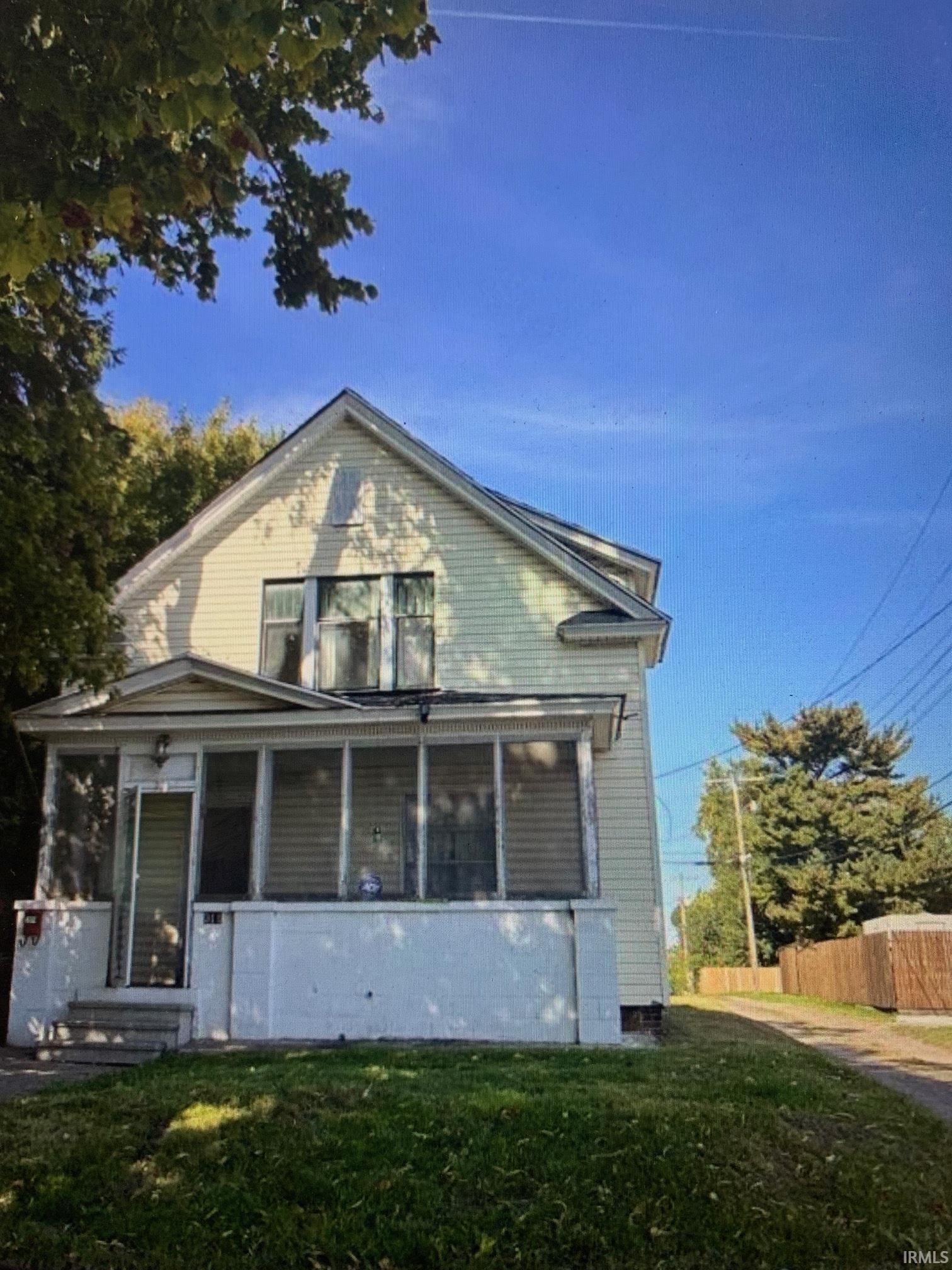 311 W Ewing Avenue Property Photo 1