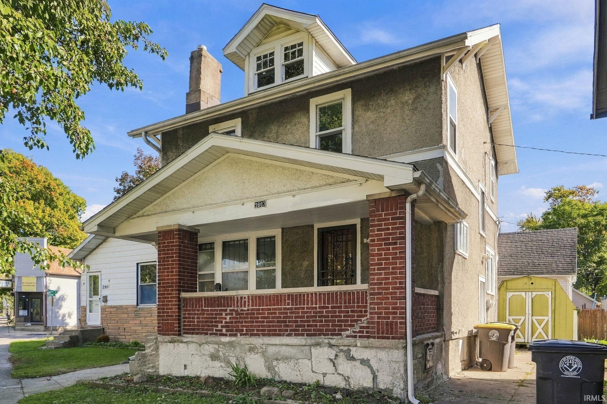 2907 Broadway Property Photo 1