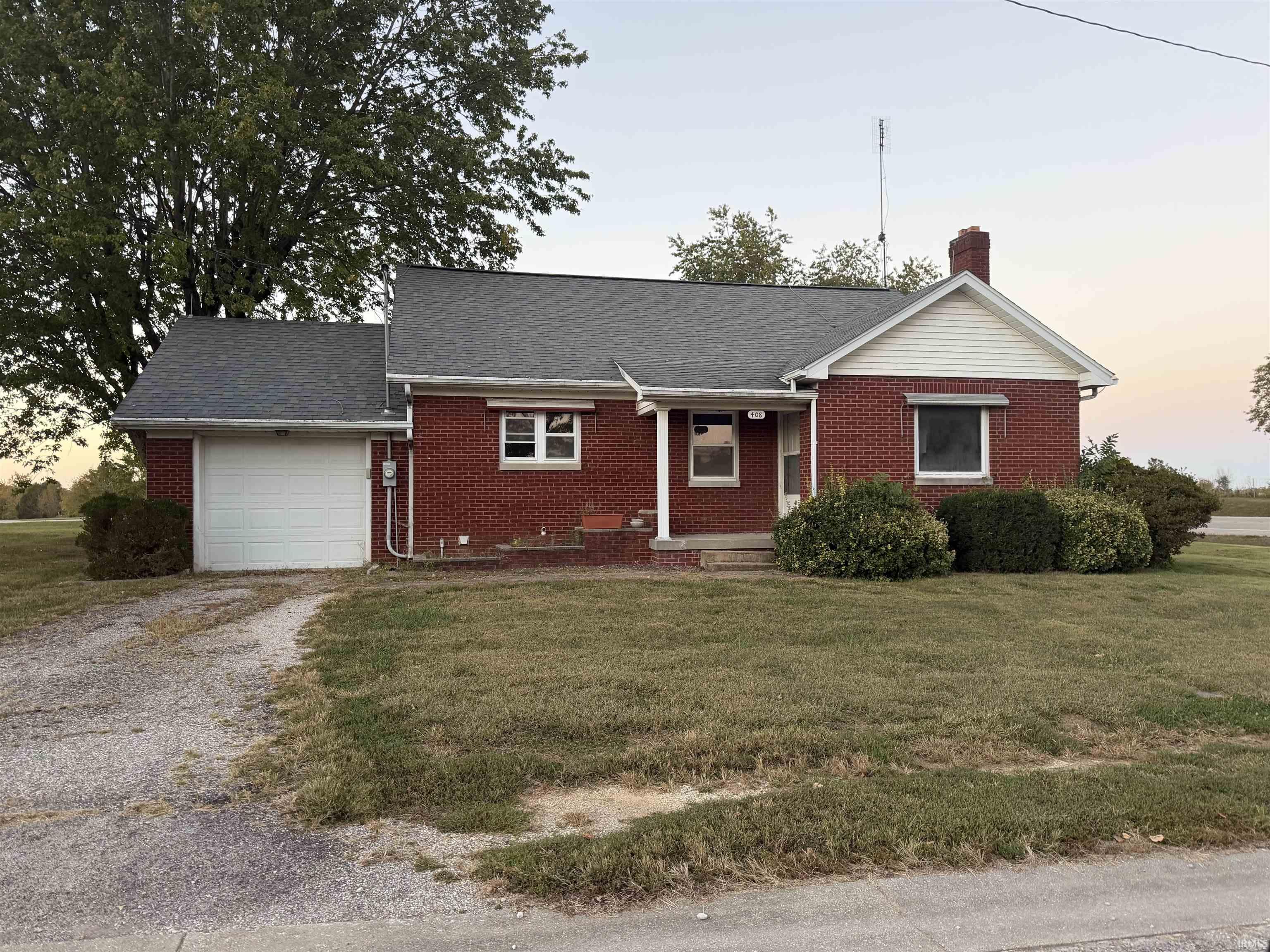 408 E Mary Street Property Photo 1