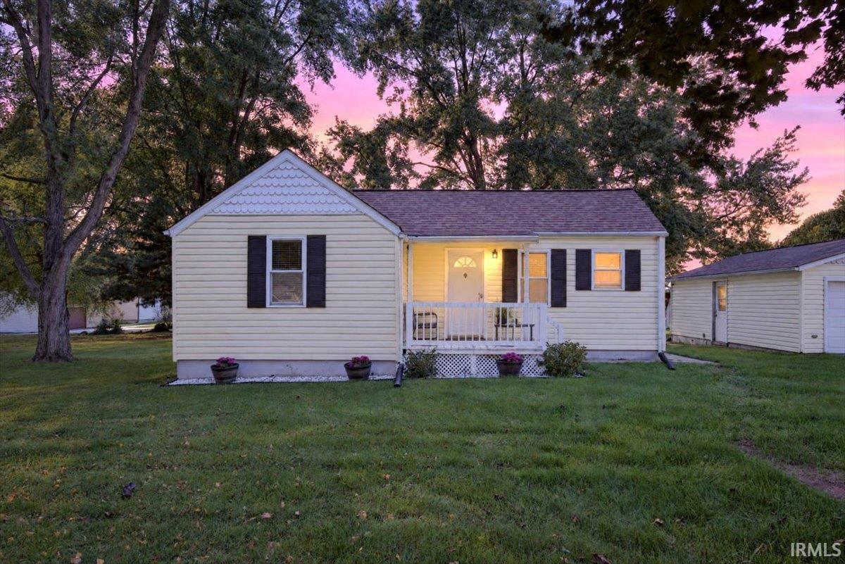 606 S Park Place Property Photo 1