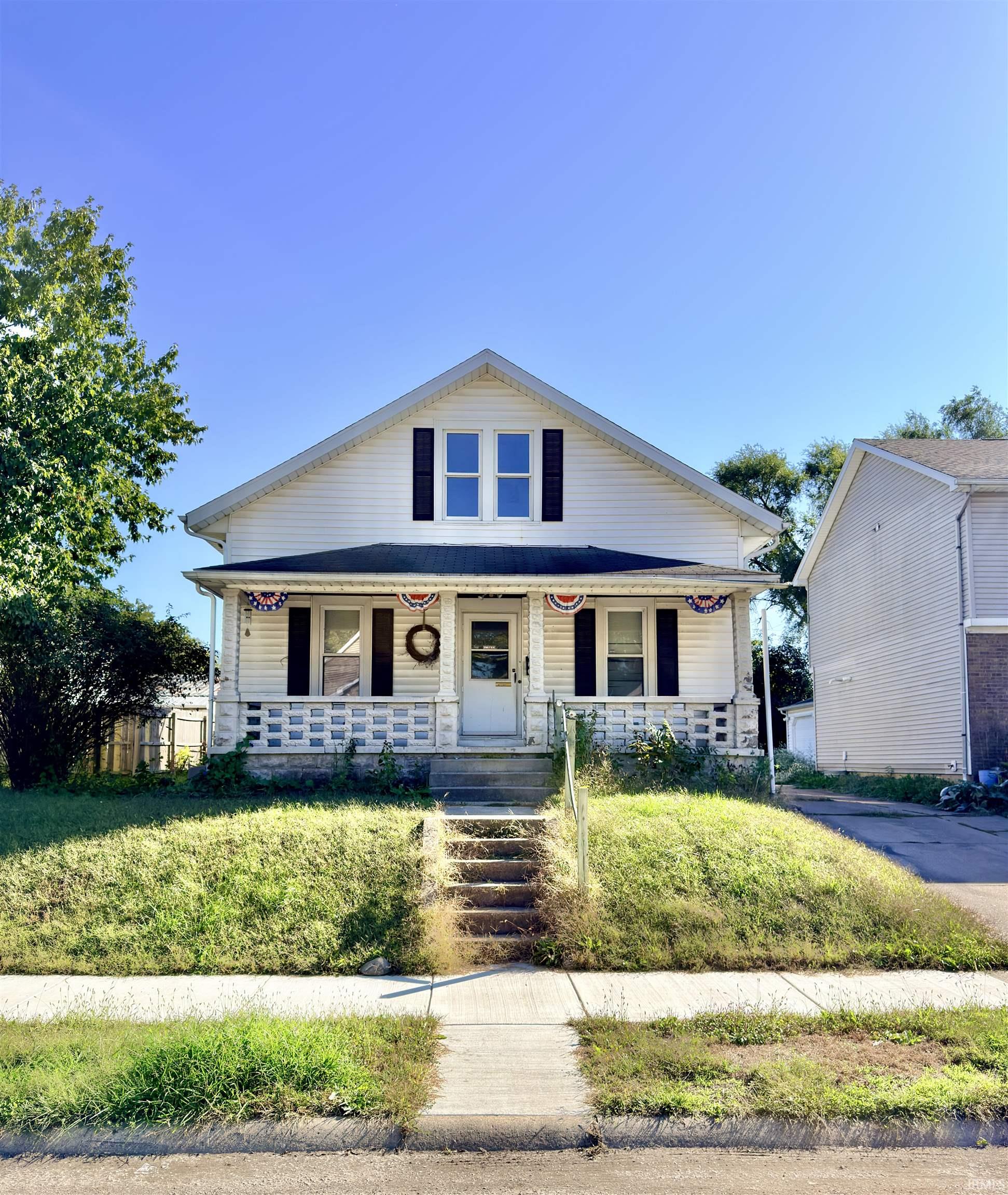1011 S 2nd Street Property Photo 1