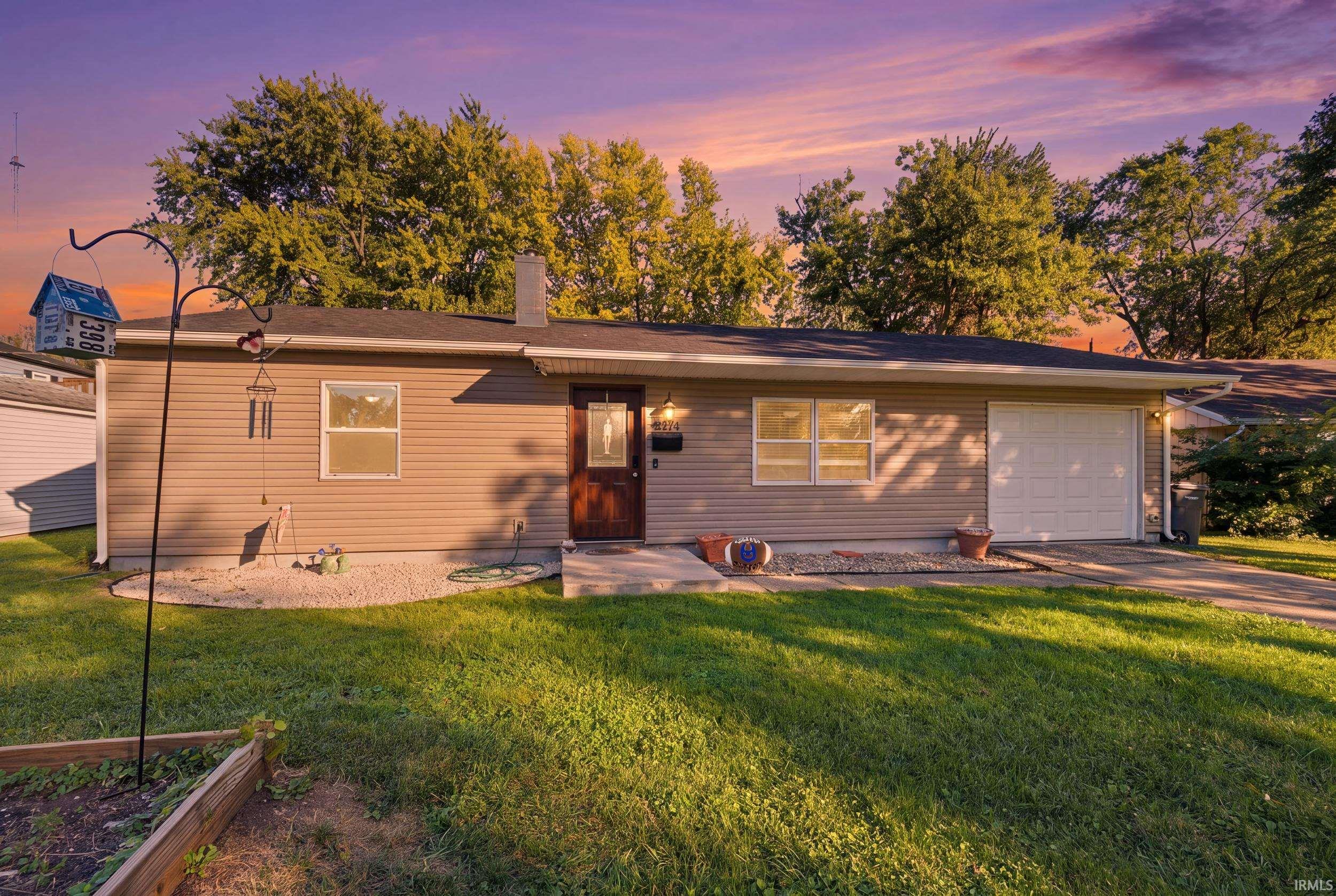 2413 Maumee Place Property Photo 1