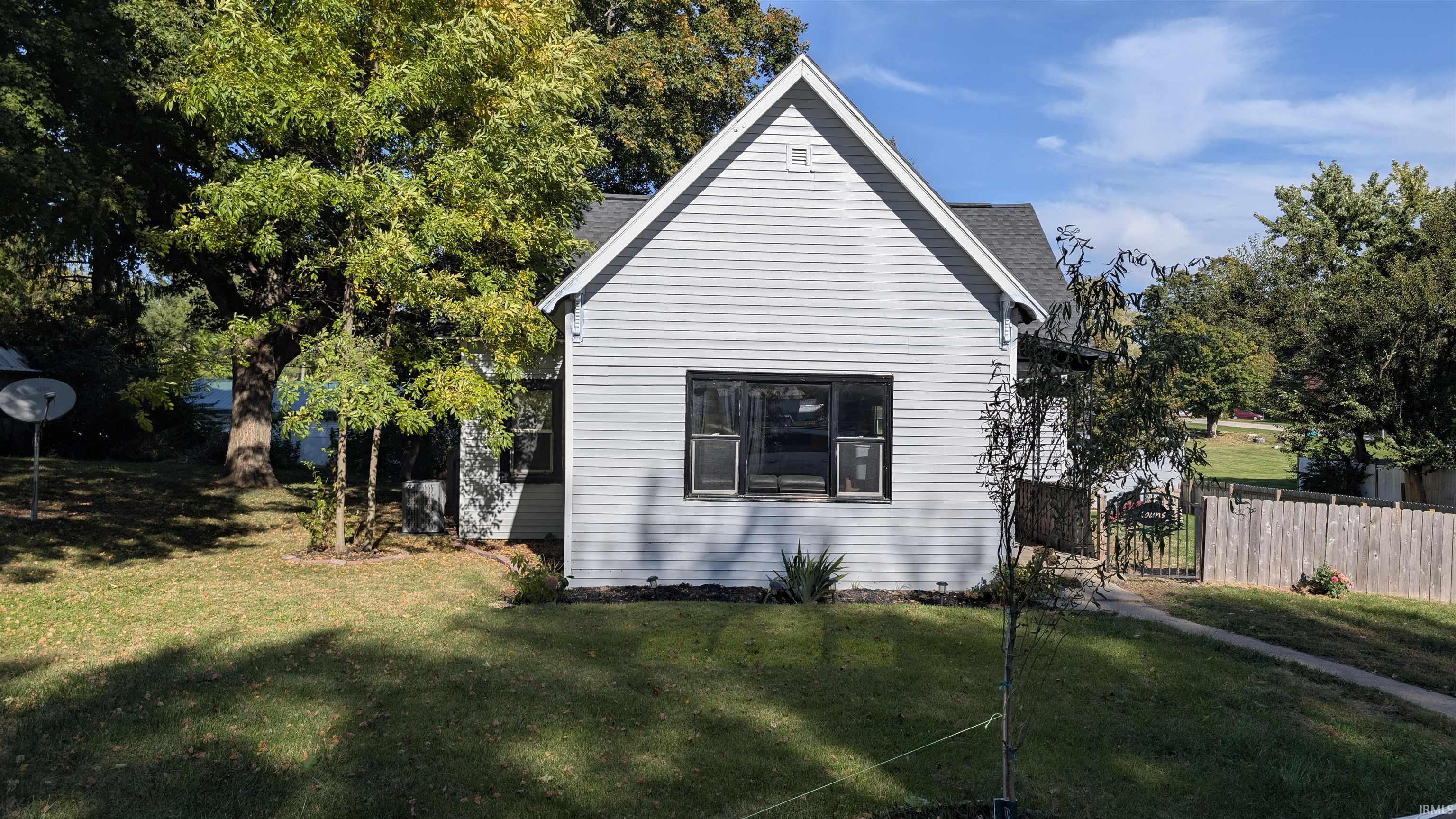 307 N Washington Street Property Photo 1