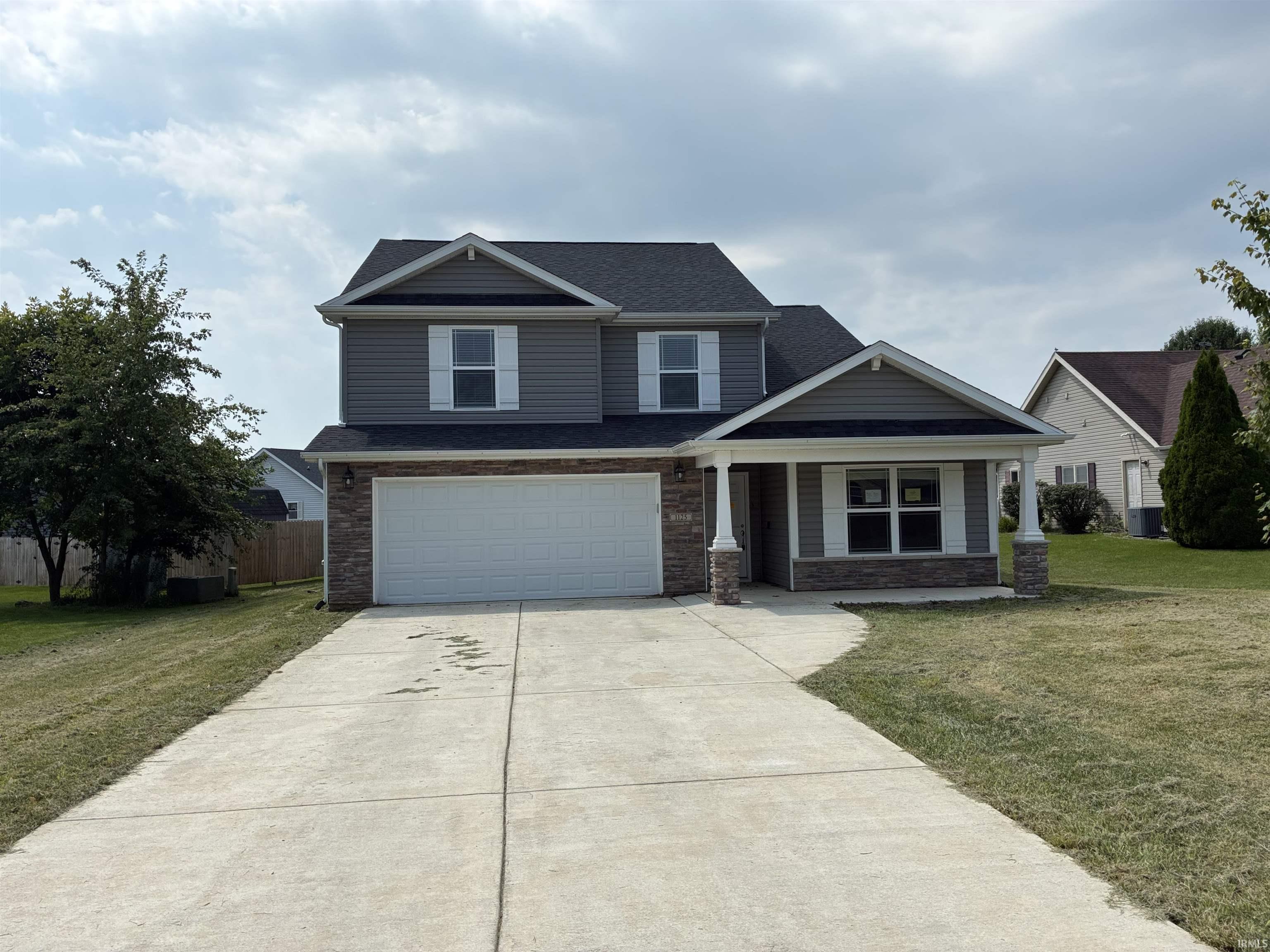 1125 Robin Court Property Photo 1