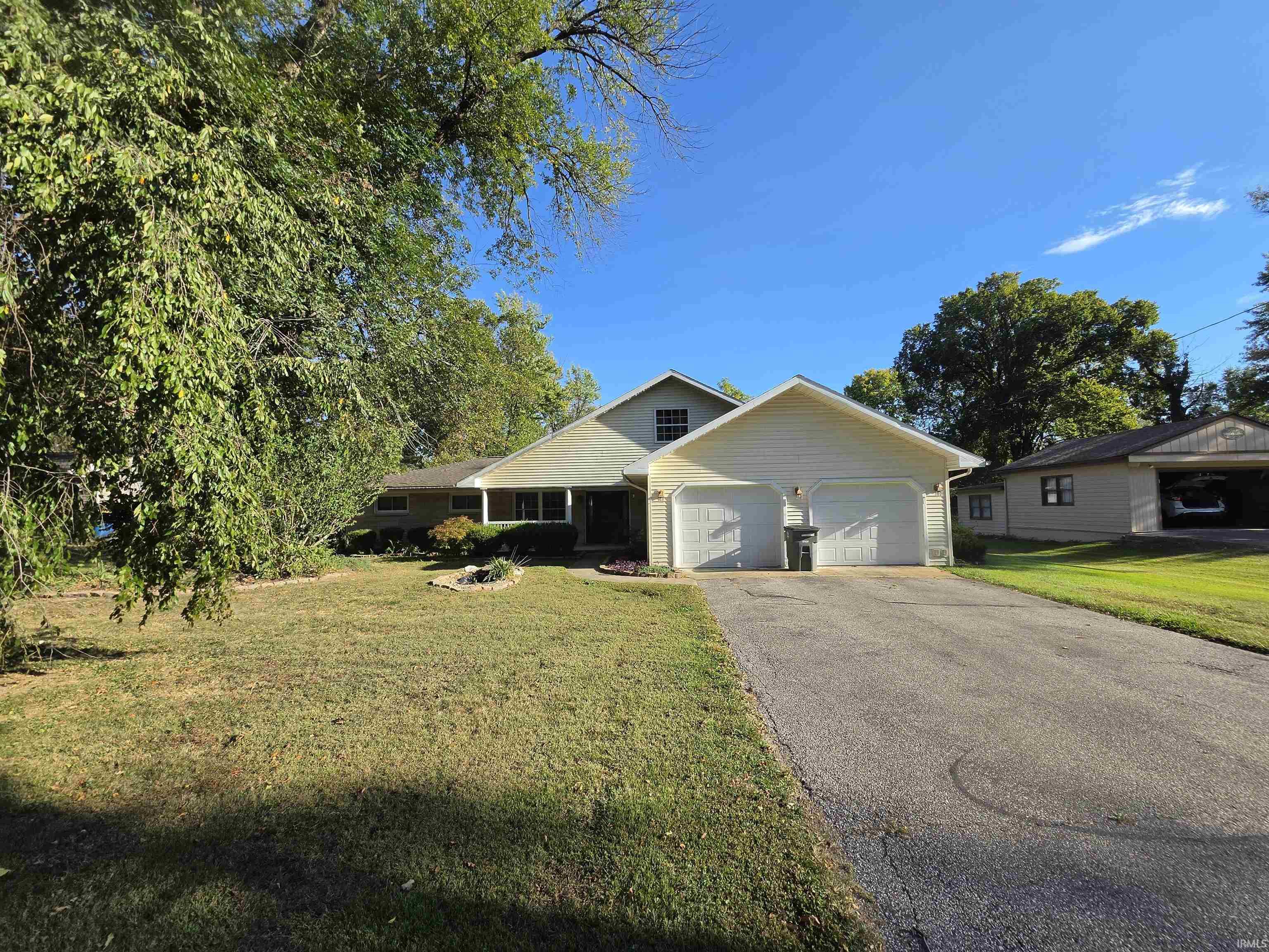 2017 Jackson Drive Property Photo 1