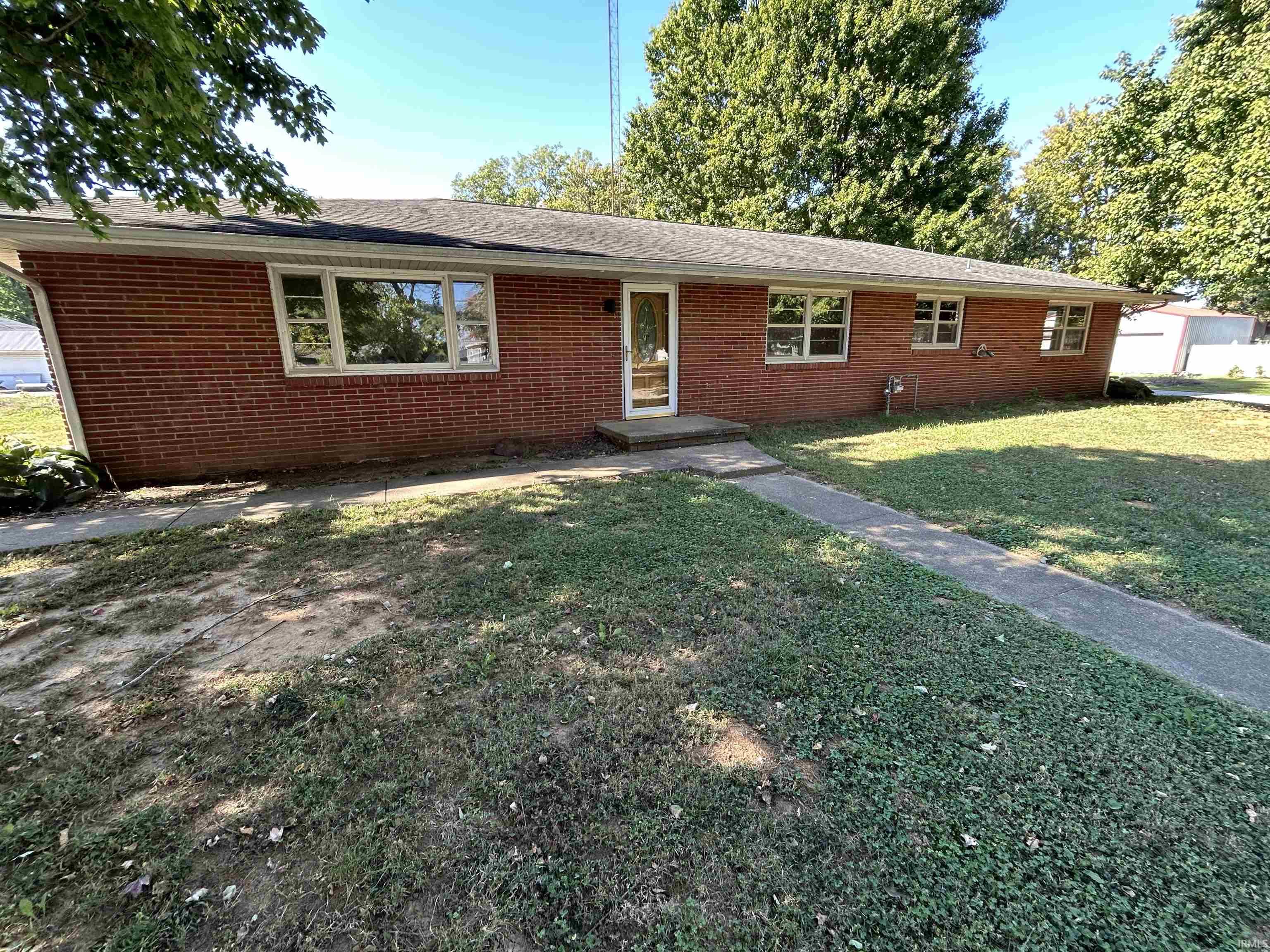 702 S Cleveland Street Property Photo 1