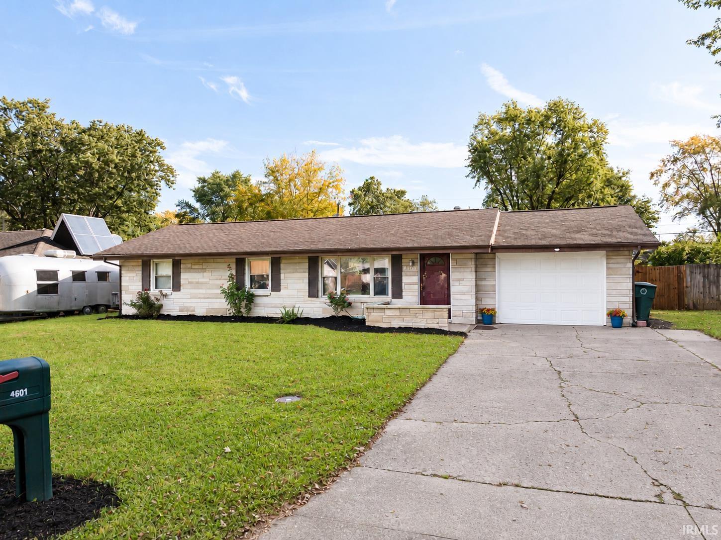 4600 N Janney Avenue Property Photo 1