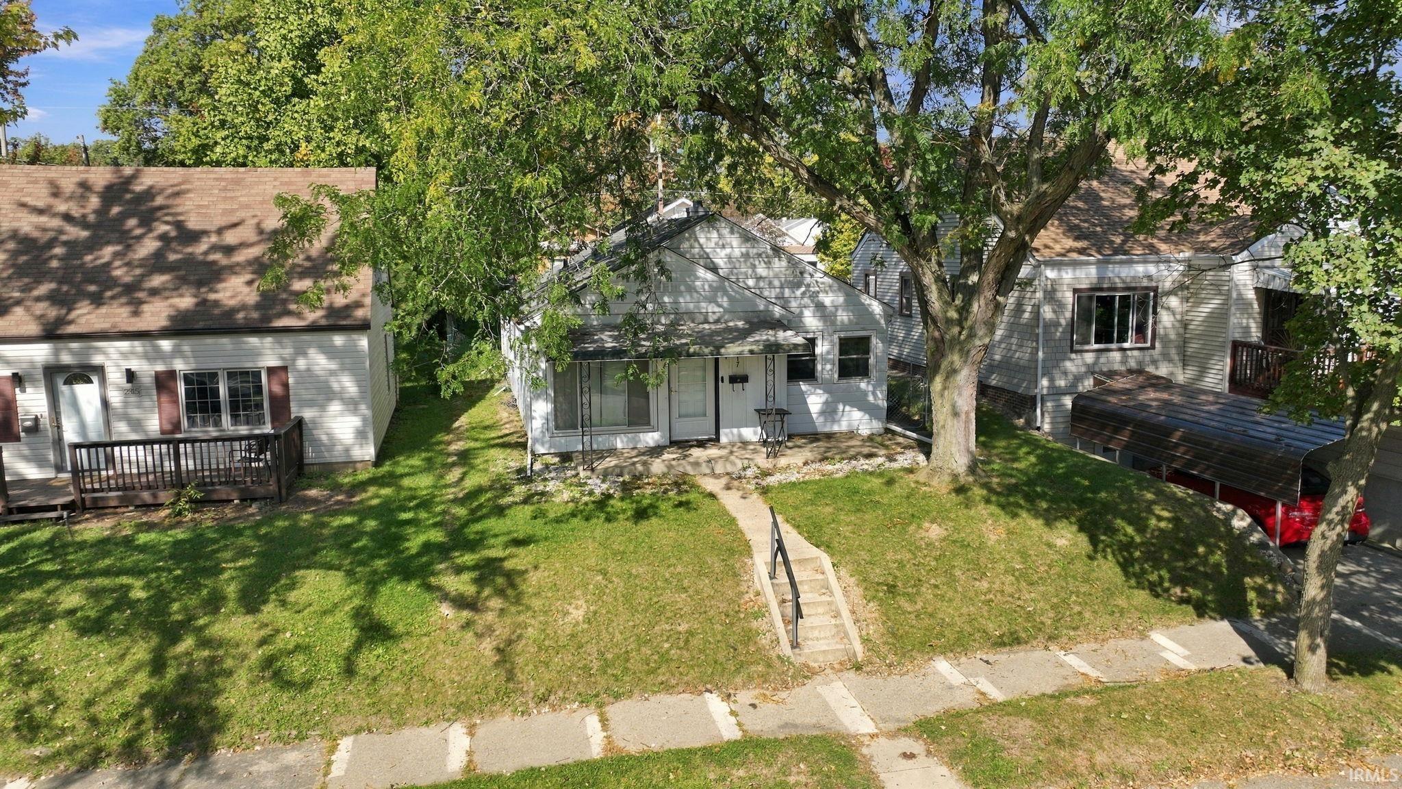 2317 Charlotte Avenue Property Photo 1