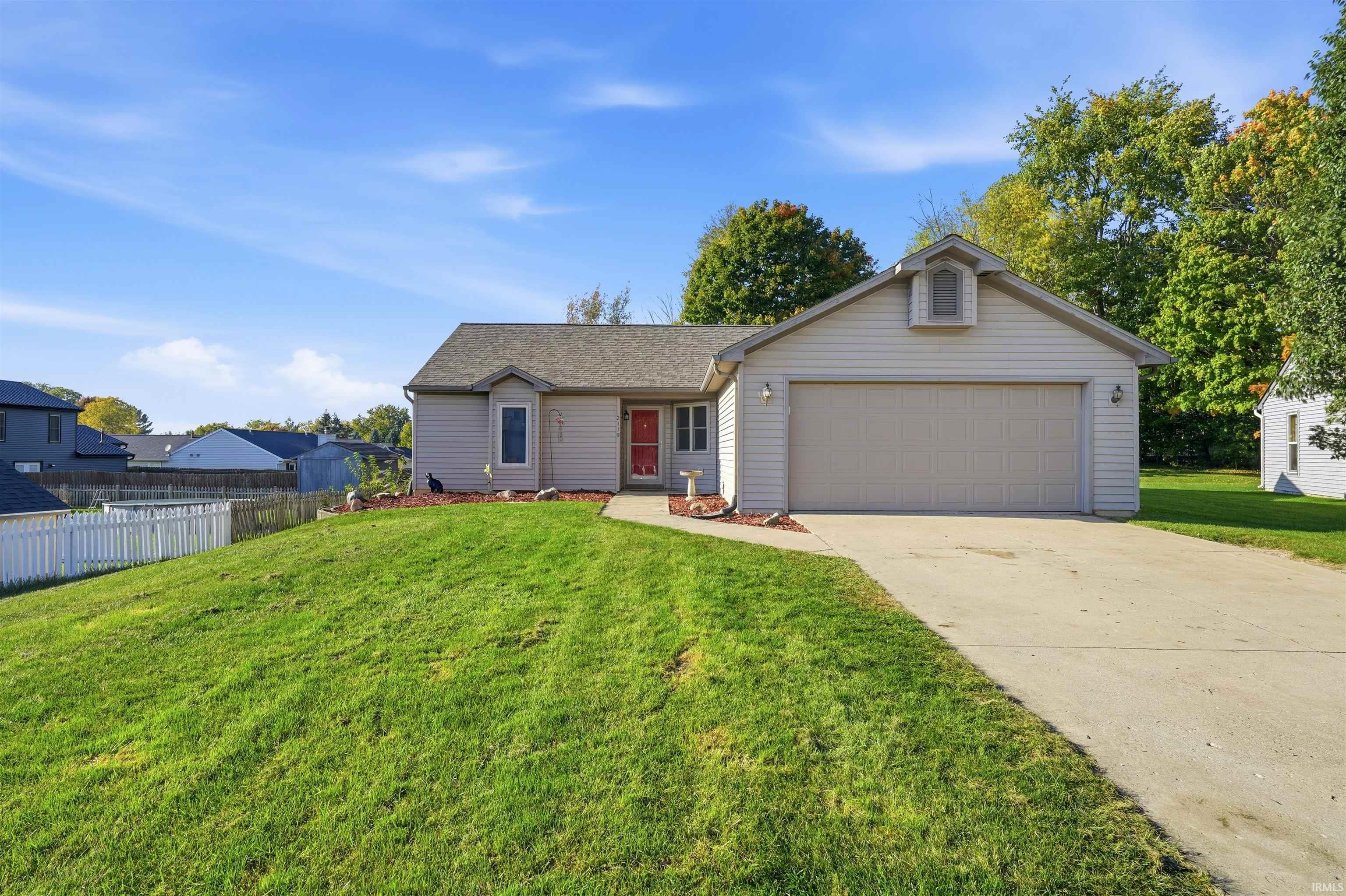 2119 Canyon Drive Property Photo 1