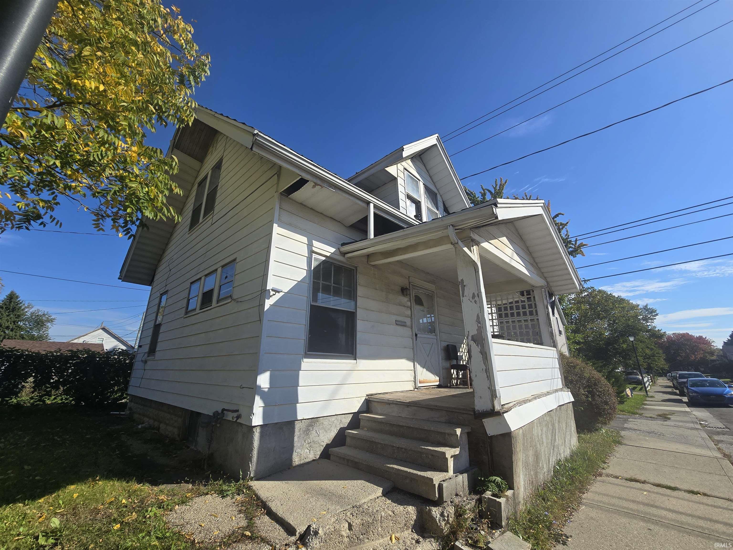 413 Eckart Street Property Photo 1