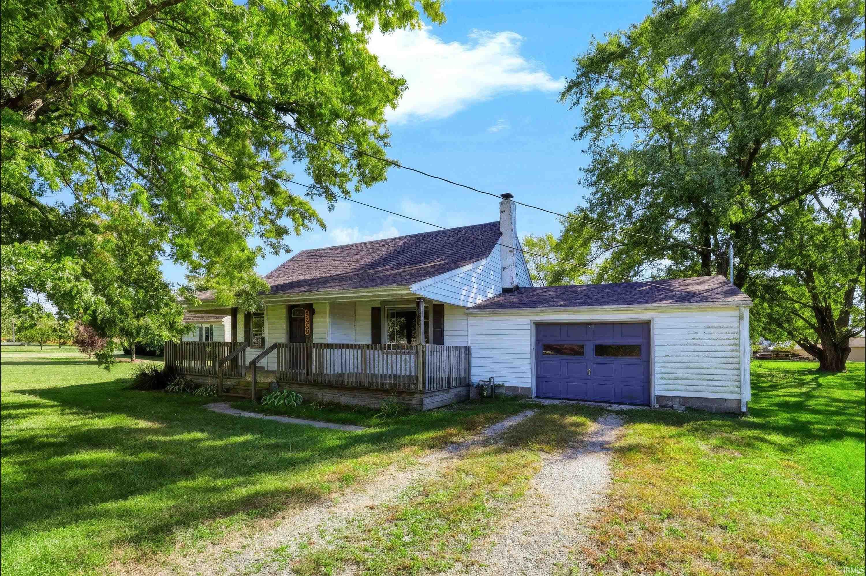 6405 W Bethel Avenue Property Photo 1