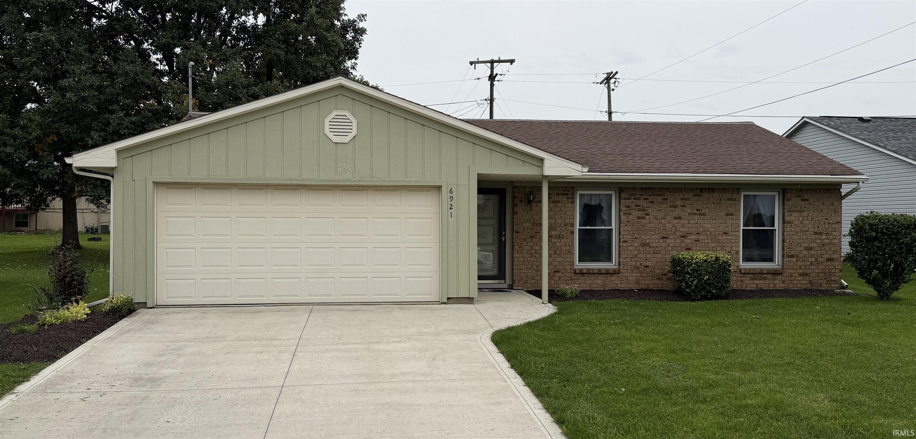6921 Peartree Lane Property Photo 1