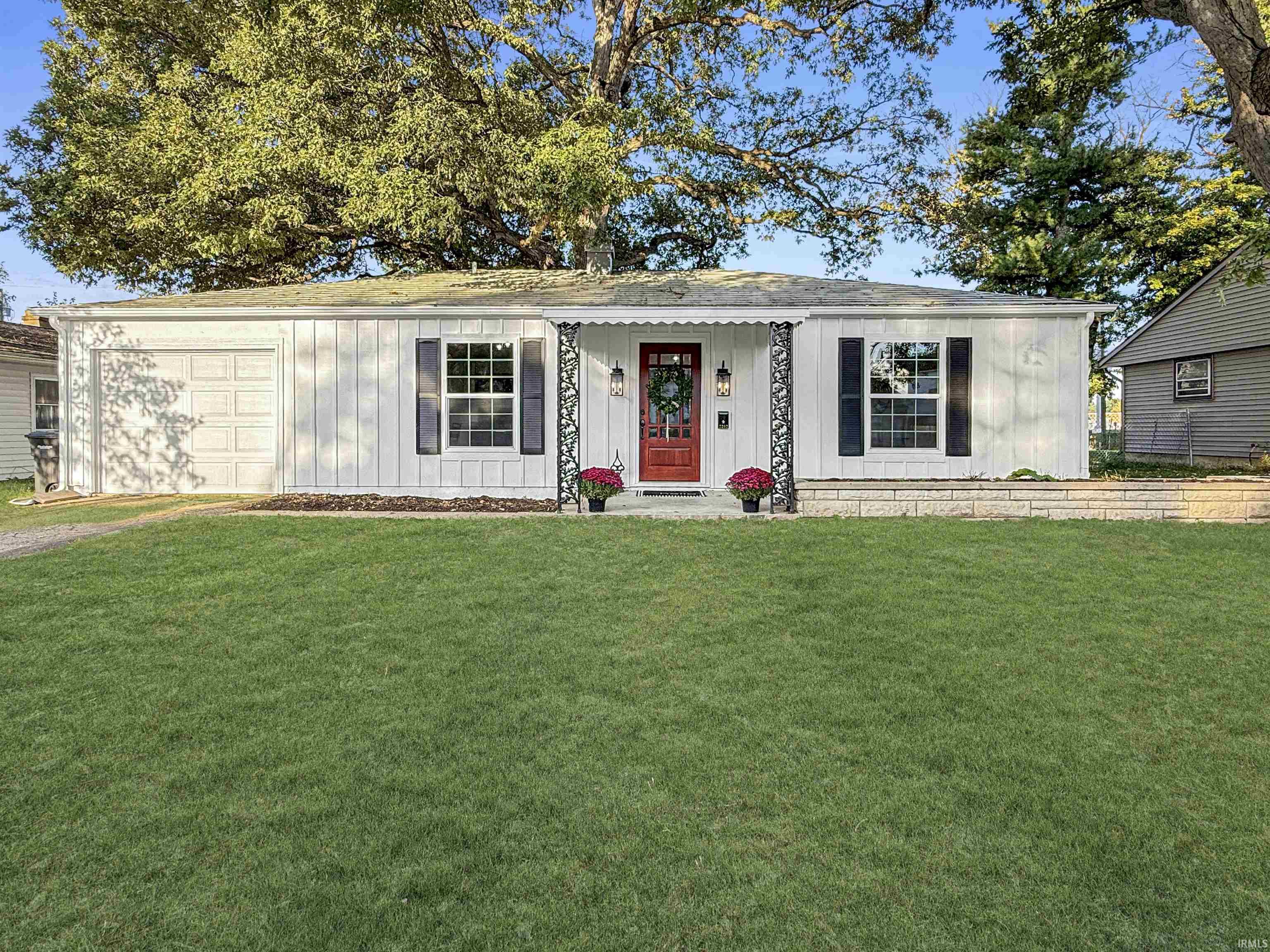 2202 Summerfield Drive Property Photo 1