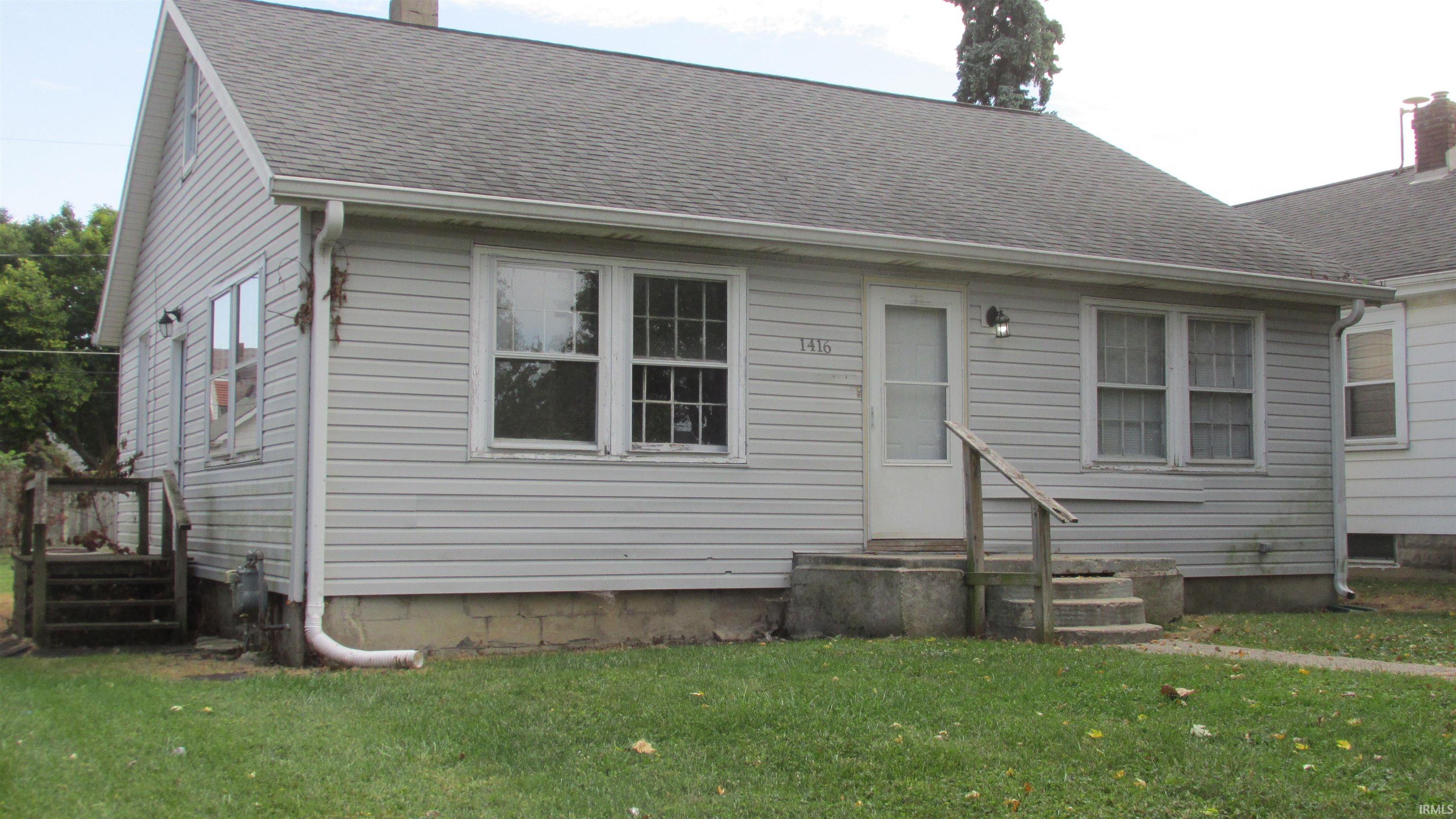 1416 S Pershing Drive Property Photo 1