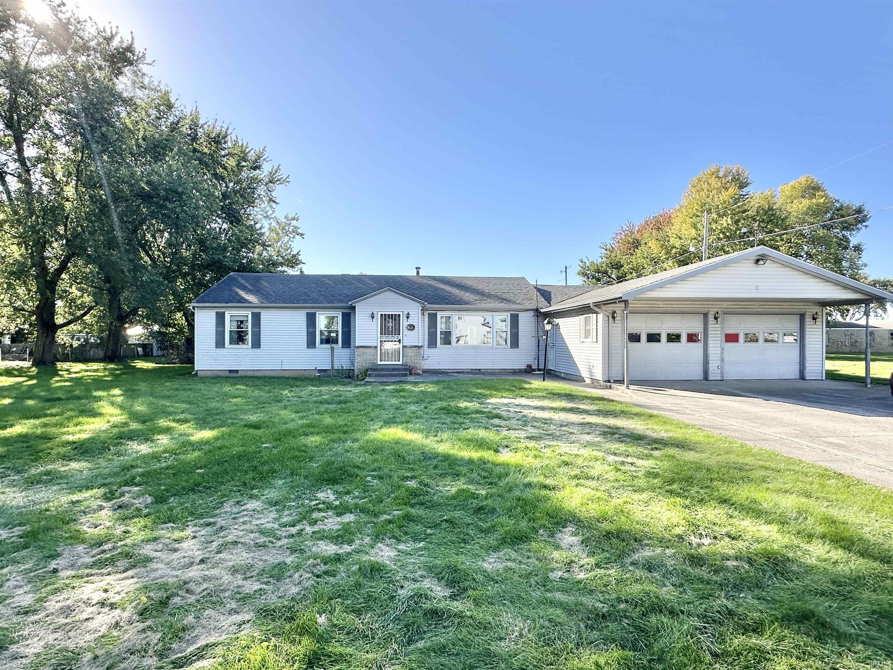 1626 Centre Street Property Photo 1