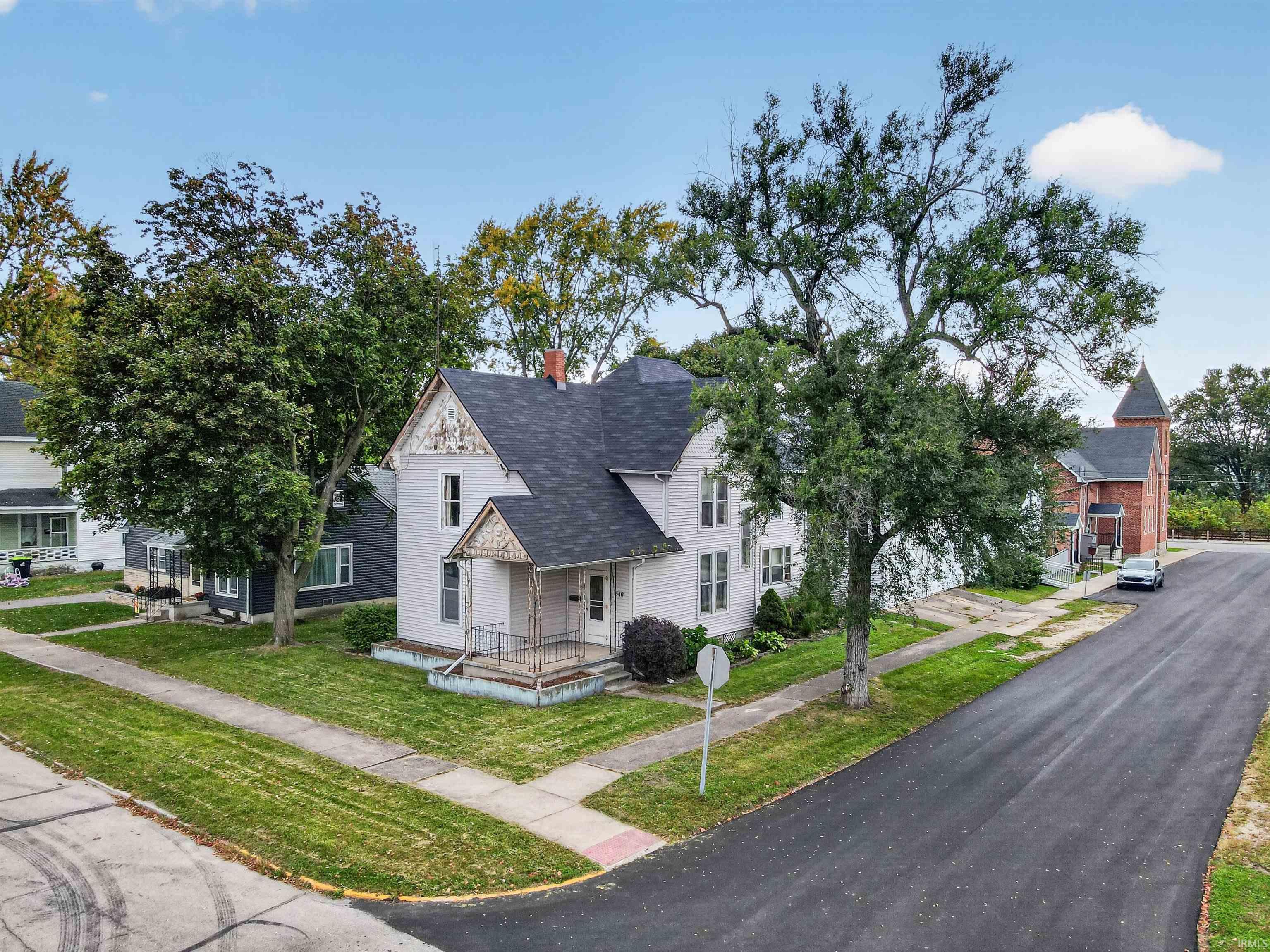 540 E High Street Property Photo 1