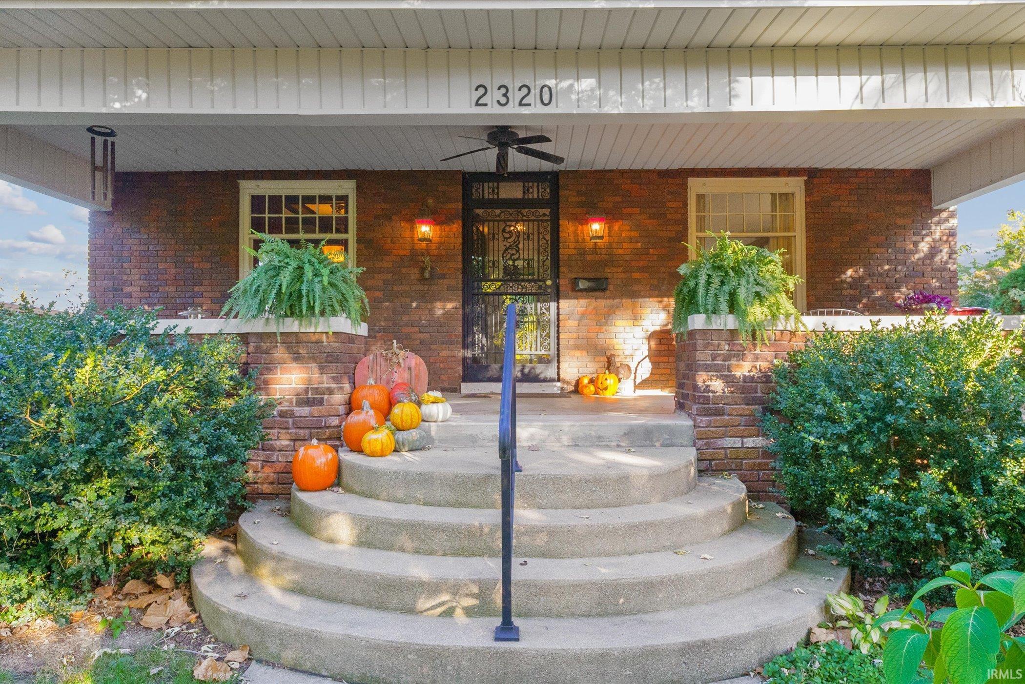 2320 Forest Park Boulevard Property Photo 1