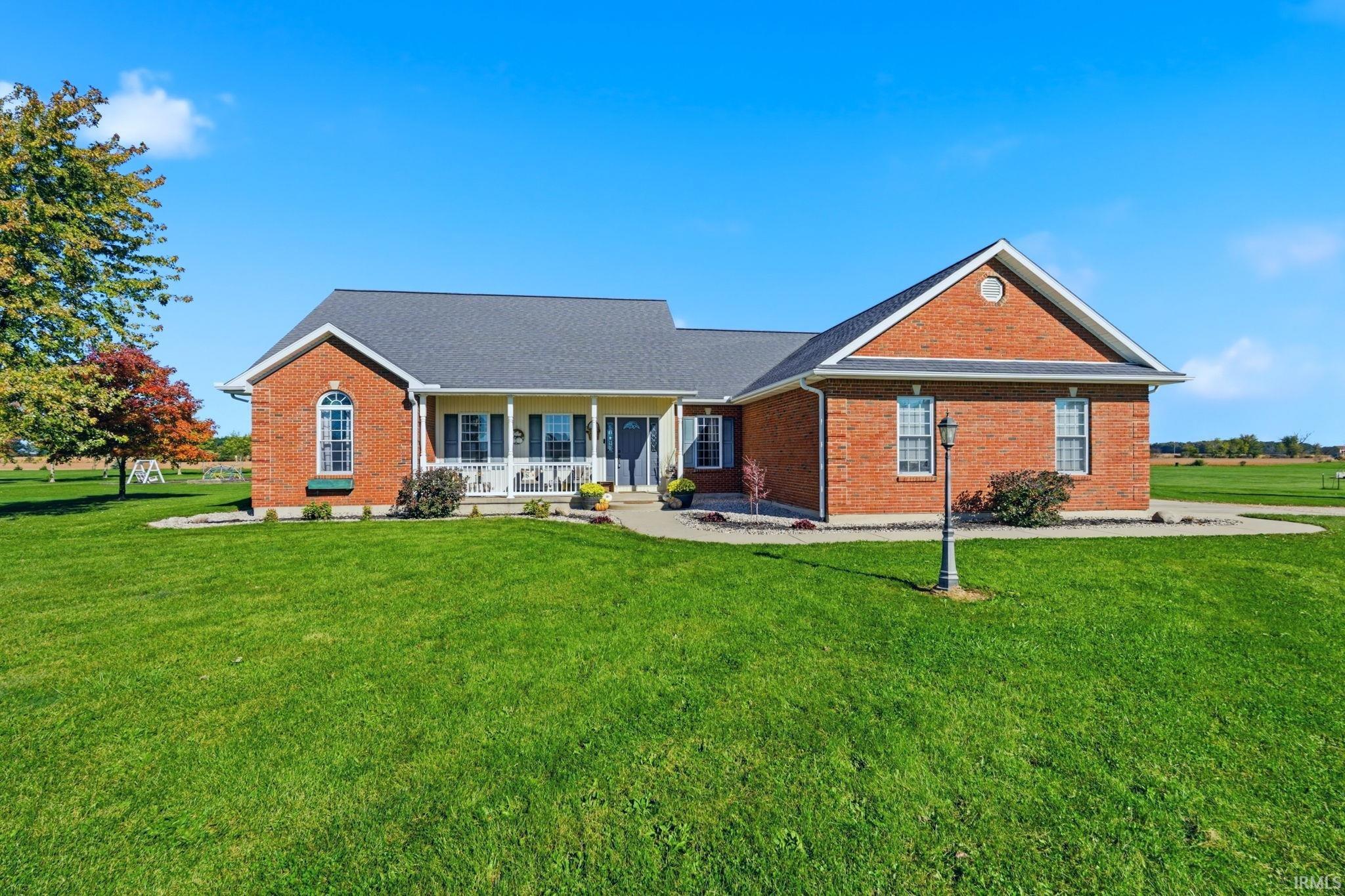 1765 E 200 N Road Property Photo 1