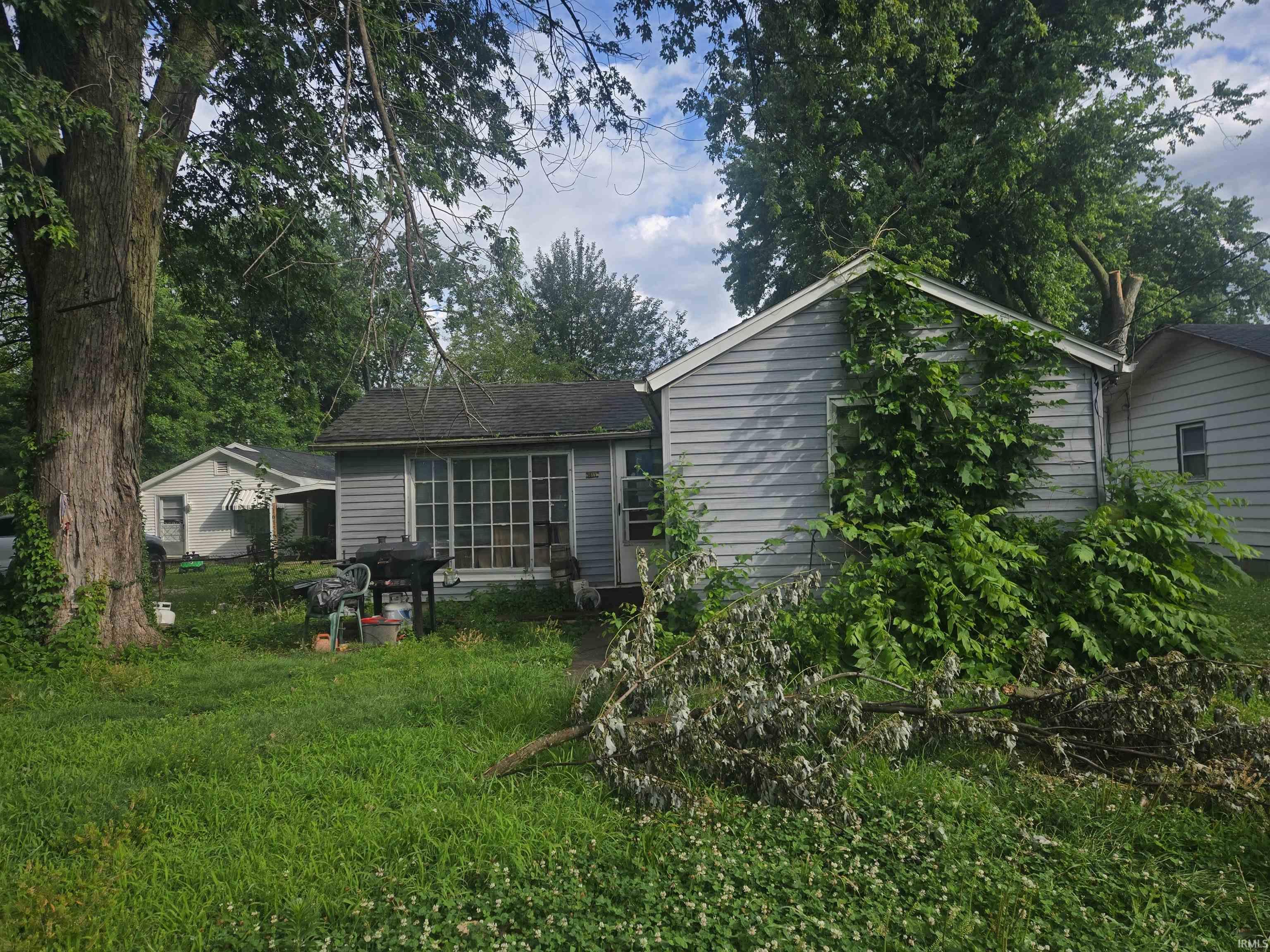 1611 Edds Avenue Property Photo 1
