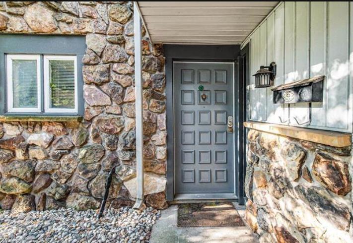 18200 Stoneridge Street Property Photo 1
