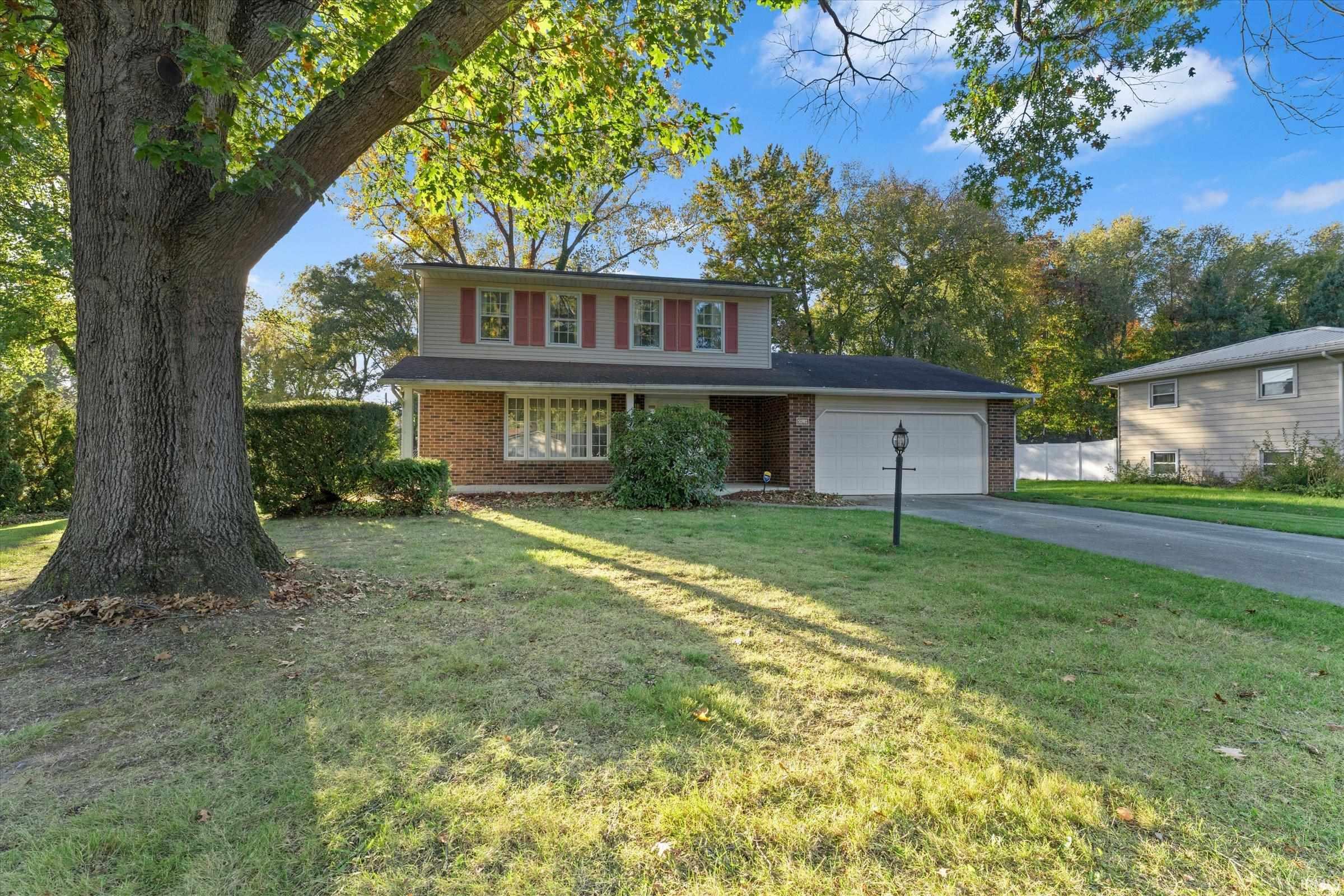 51981 Hedge Lane Property Photo 1