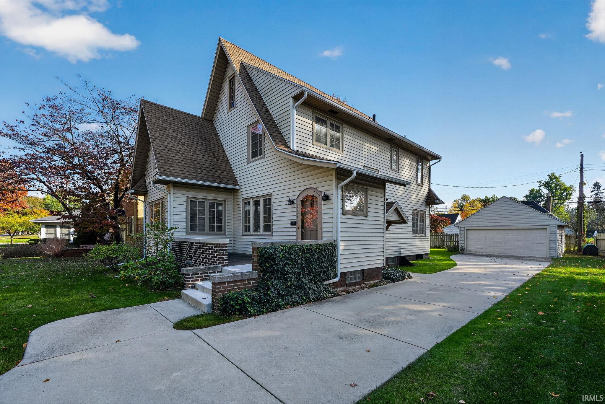 1722 Cedar Street Property Photo 1