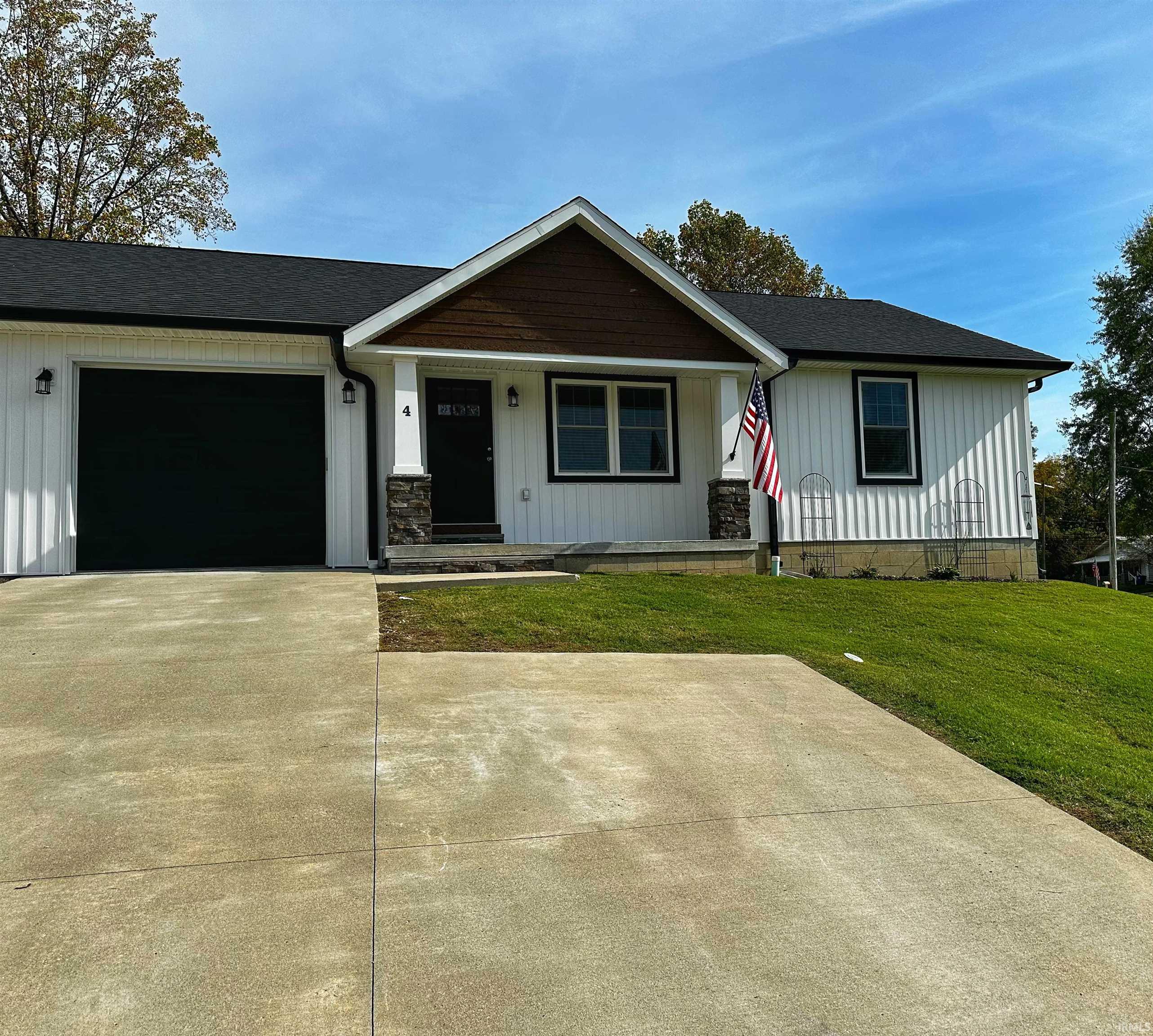 4 Cindy Kay Drive Property Photo 1