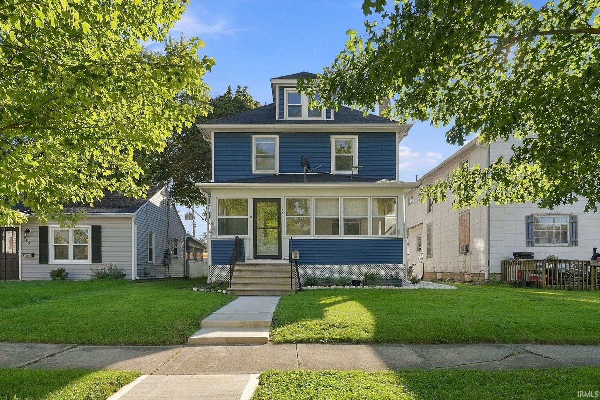 611 S Cowen Street Property Photo 1