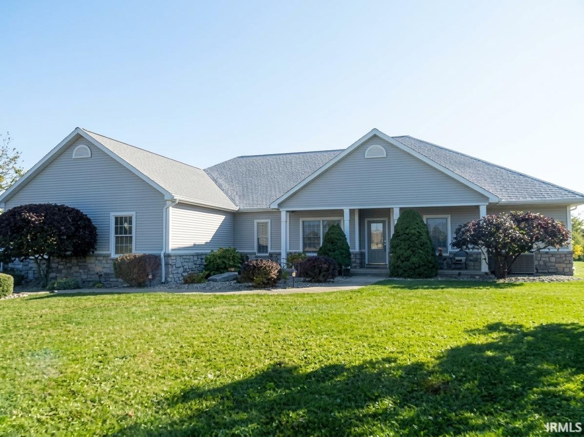 6325 E 450 N Roads Property Photo 1
