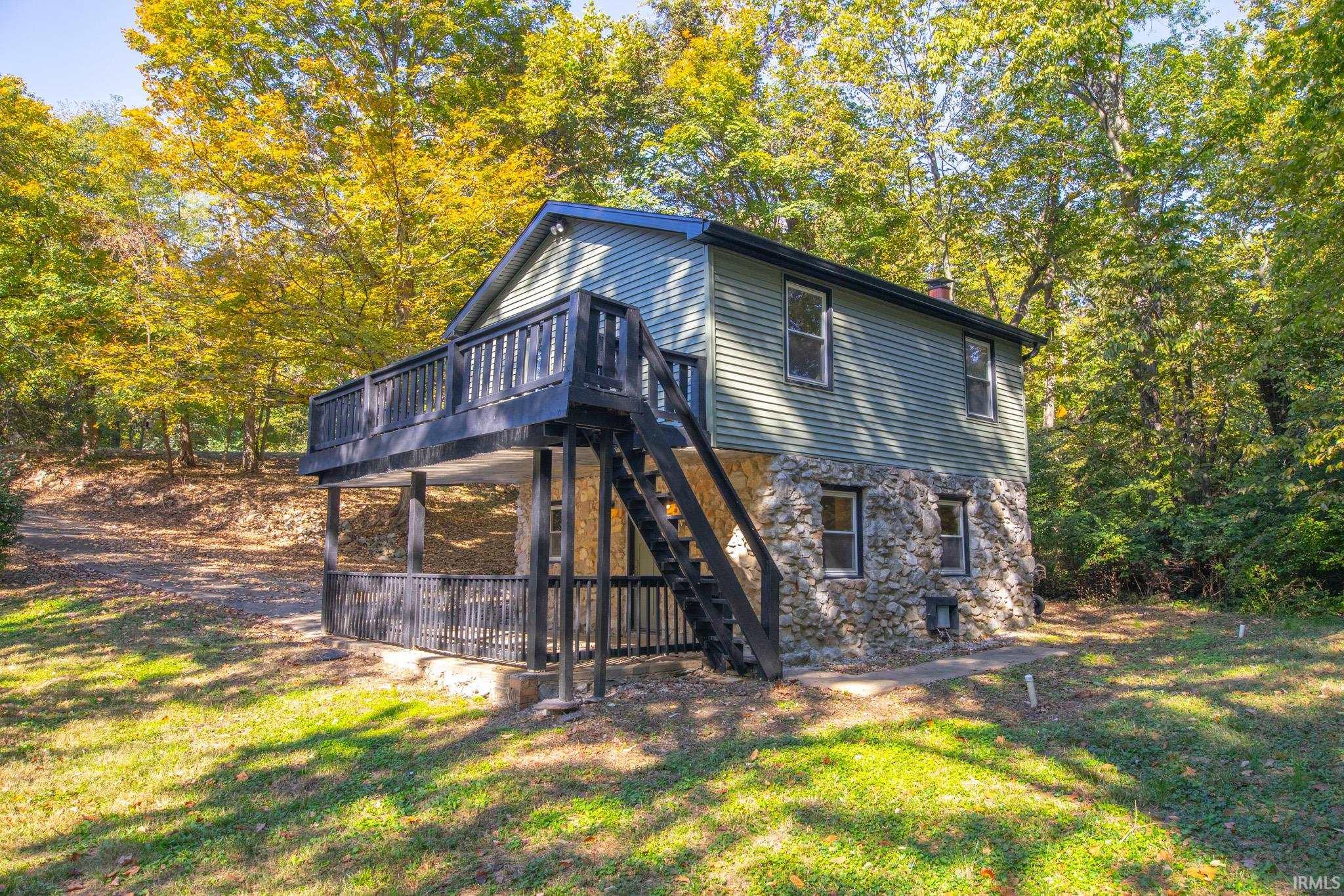 5844 S Yankeetown Road Property Photo 1