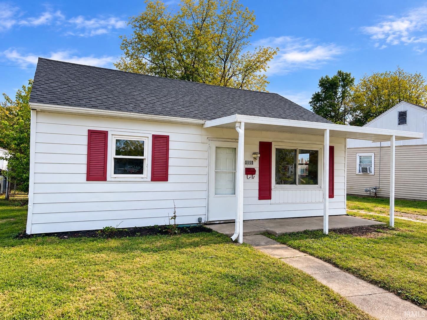 1958 Herbert Avenue Property Photo 1