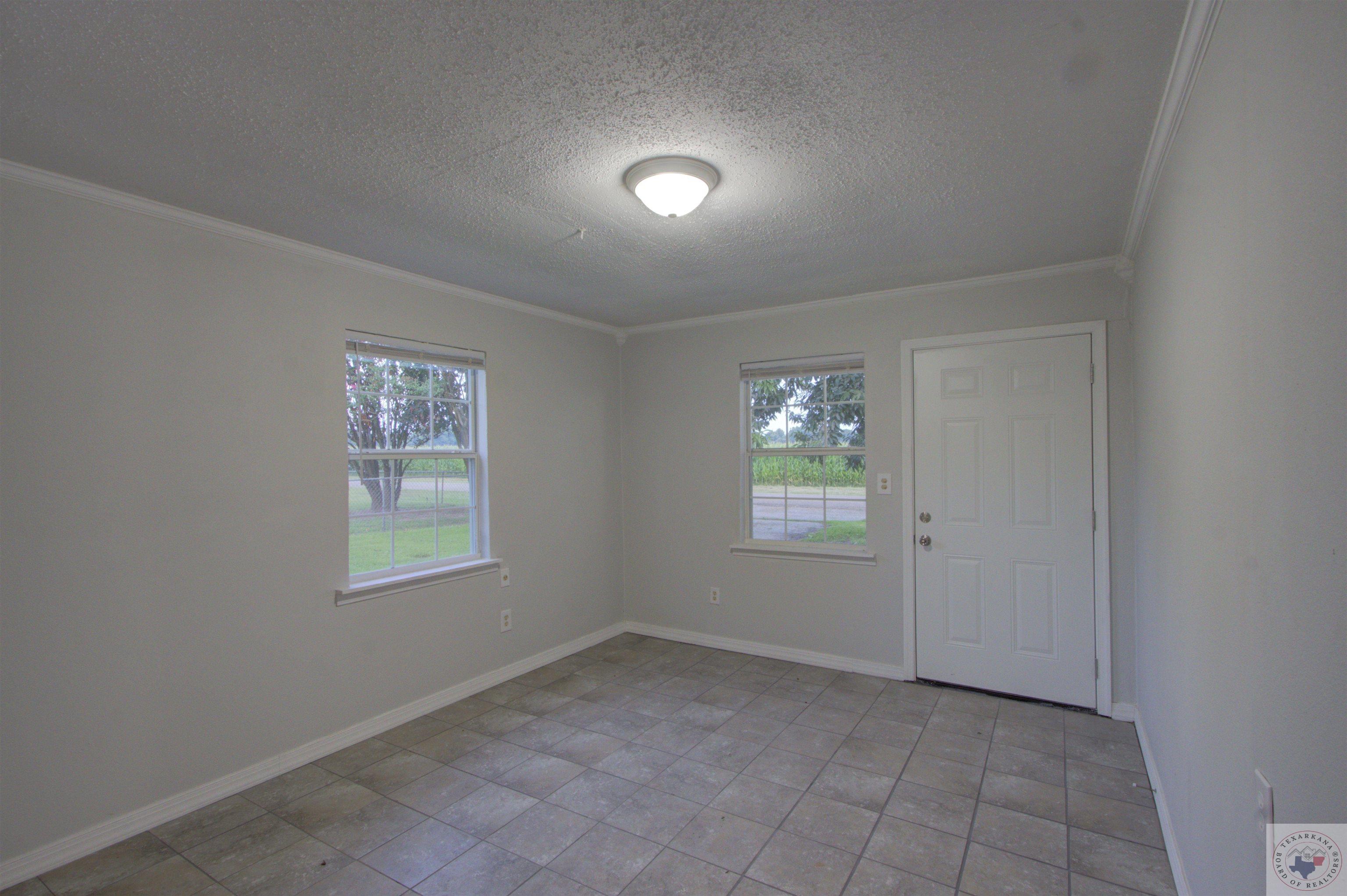 109 Wall St Property Photo 11