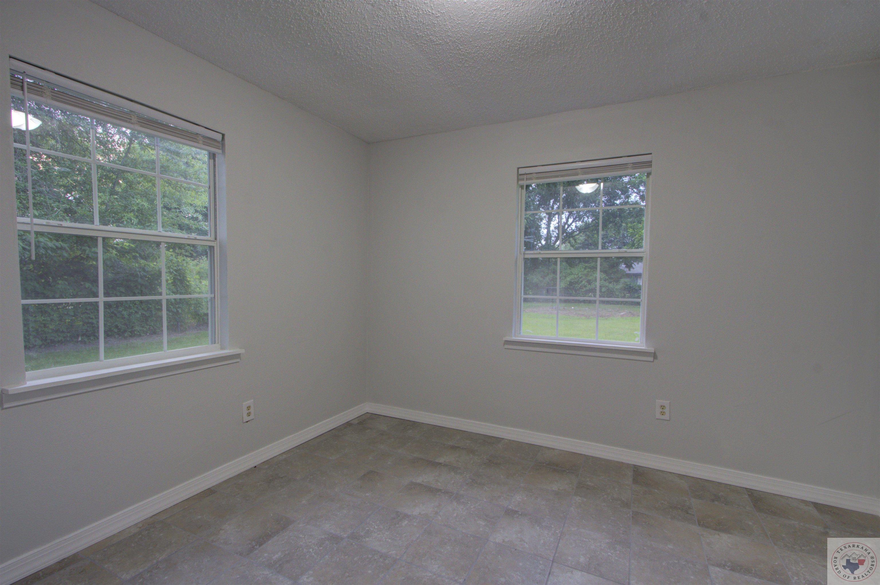 109 Wall St Property Photo 19