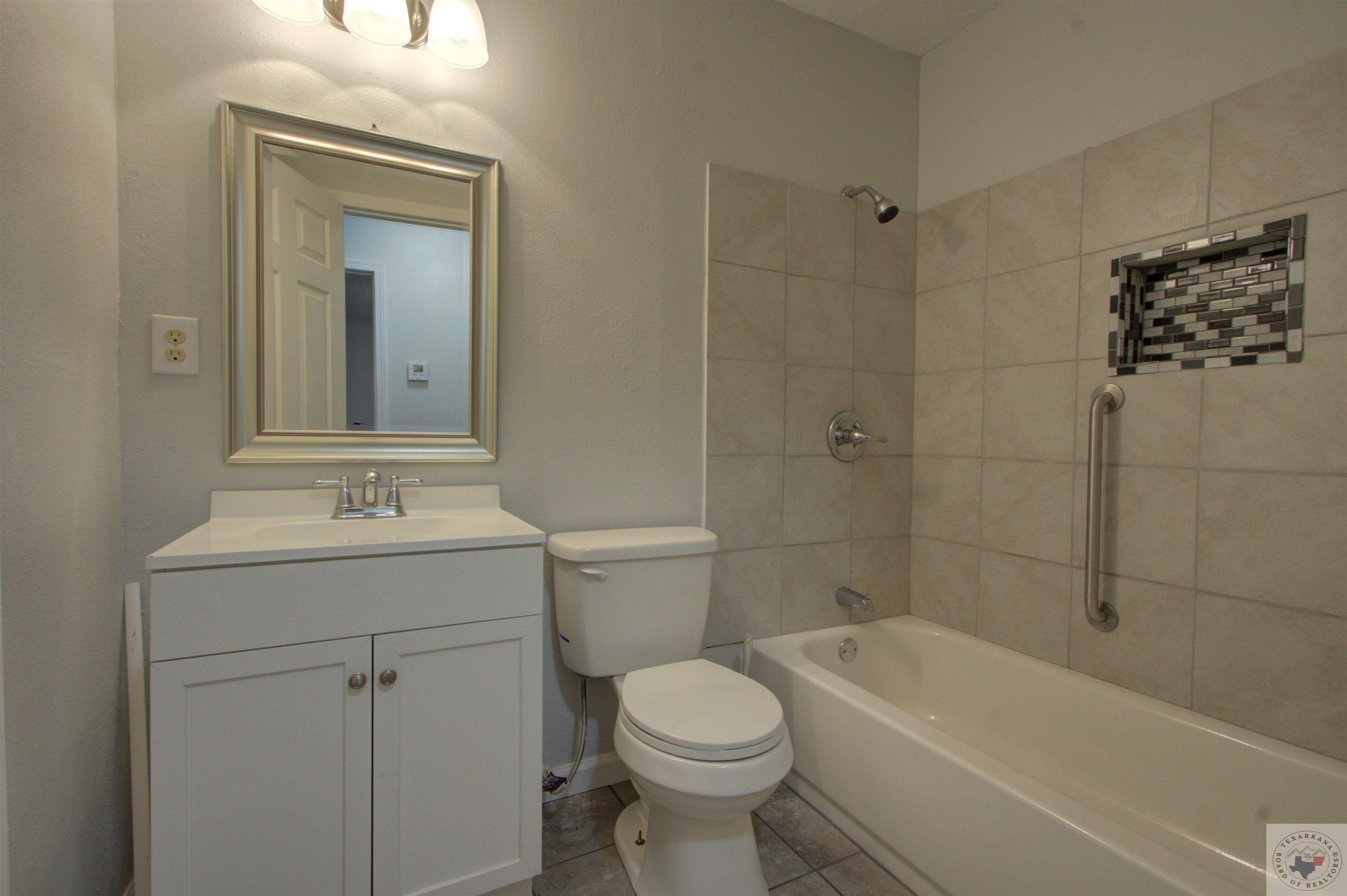 109 Wall St Property Photo 20