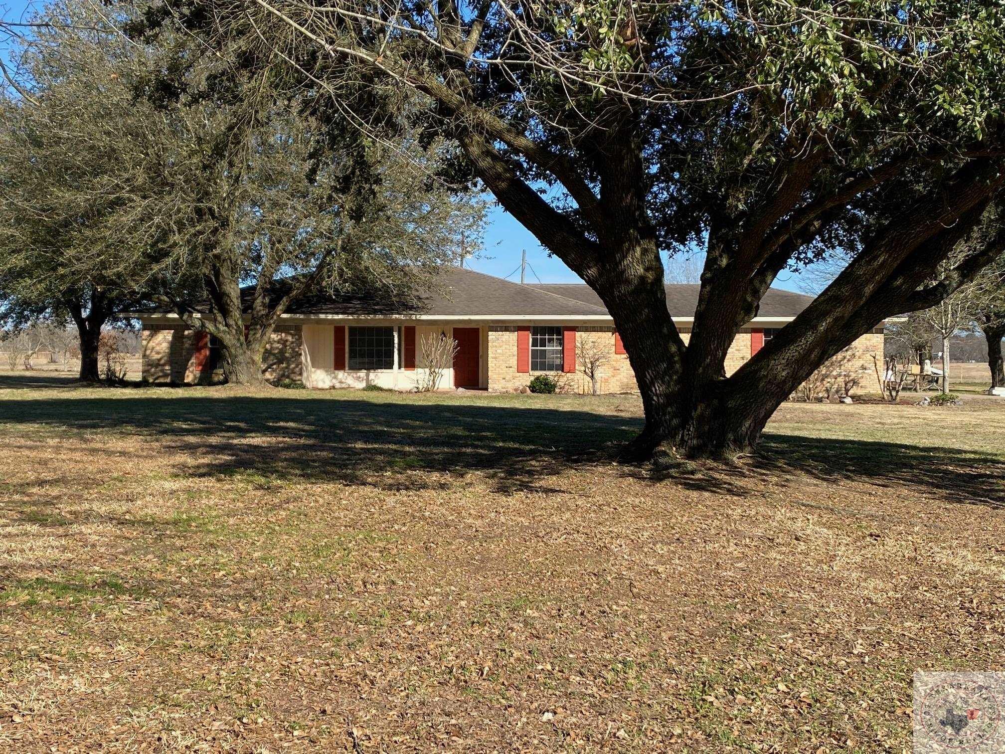 1129 Hwy 259 S Property Photo 1