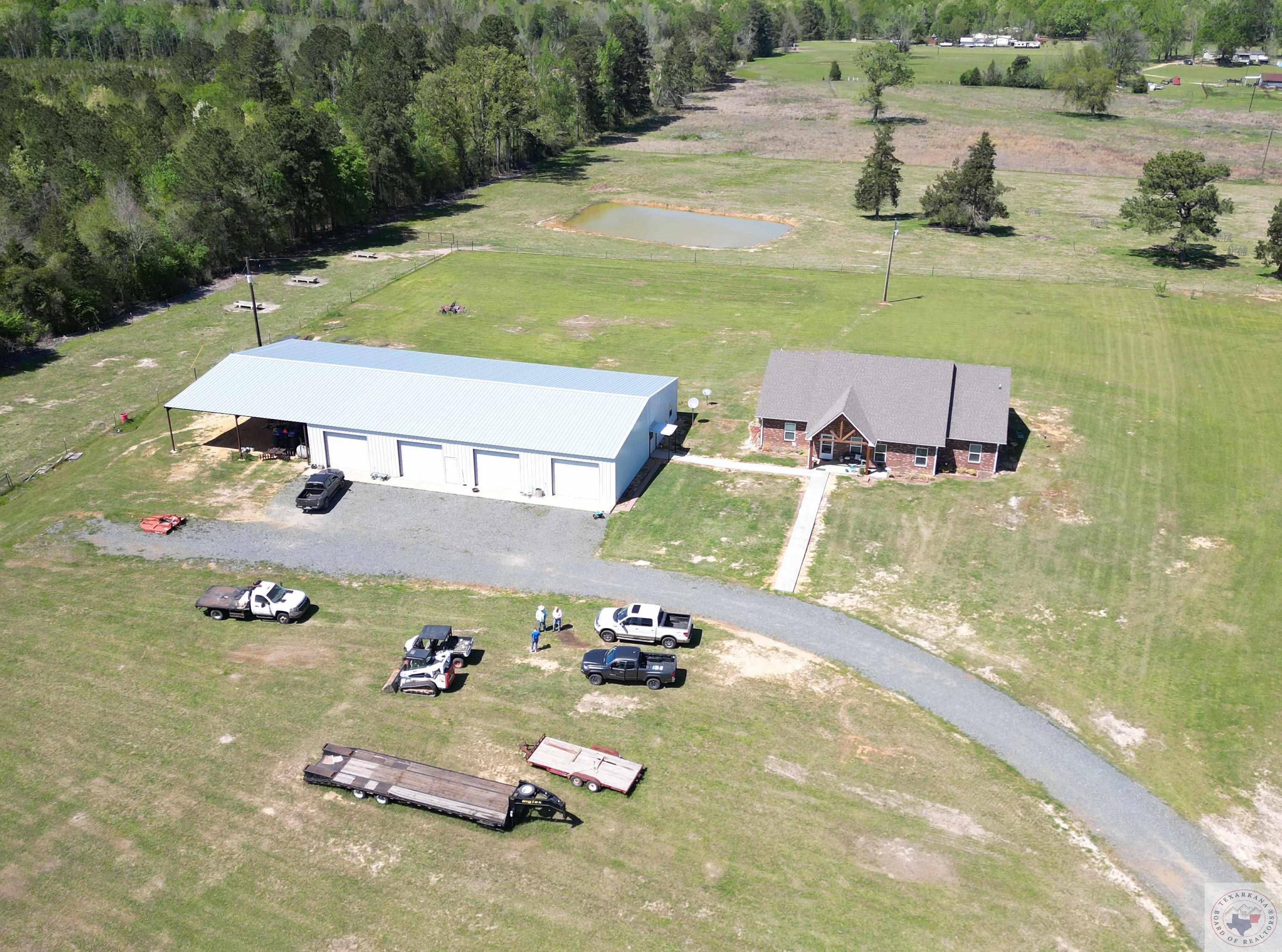 195 Cr 1150 Property Photo 1