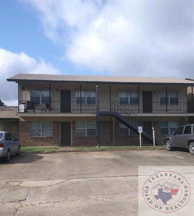 109 S Mitchell Property Photo 1