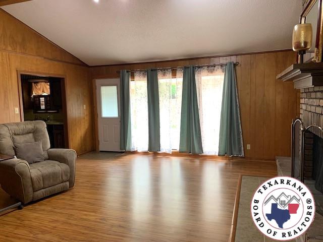 1 Lambeth Cr. Property Photo 9