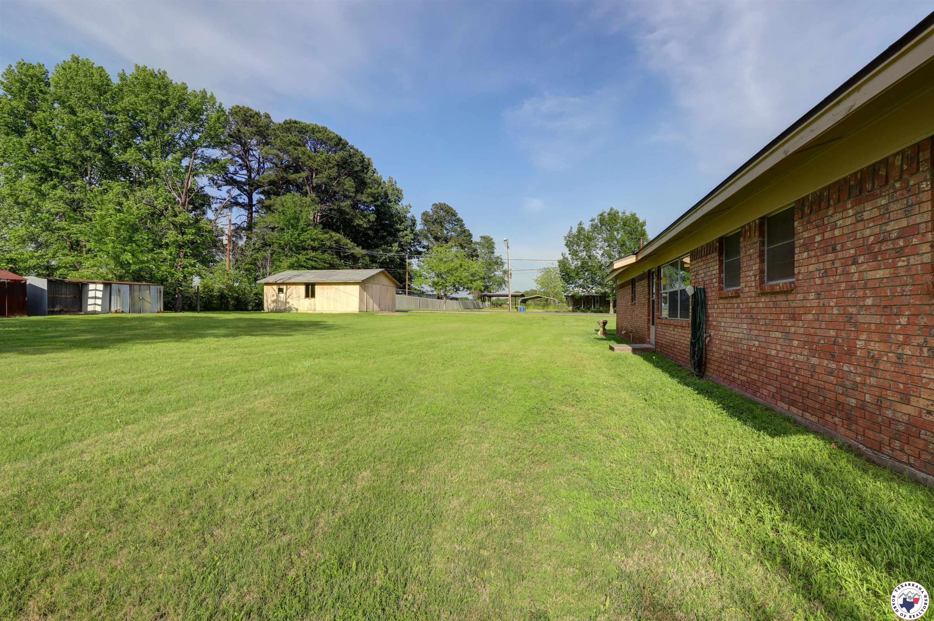 129 Pine St. Property Photo 25